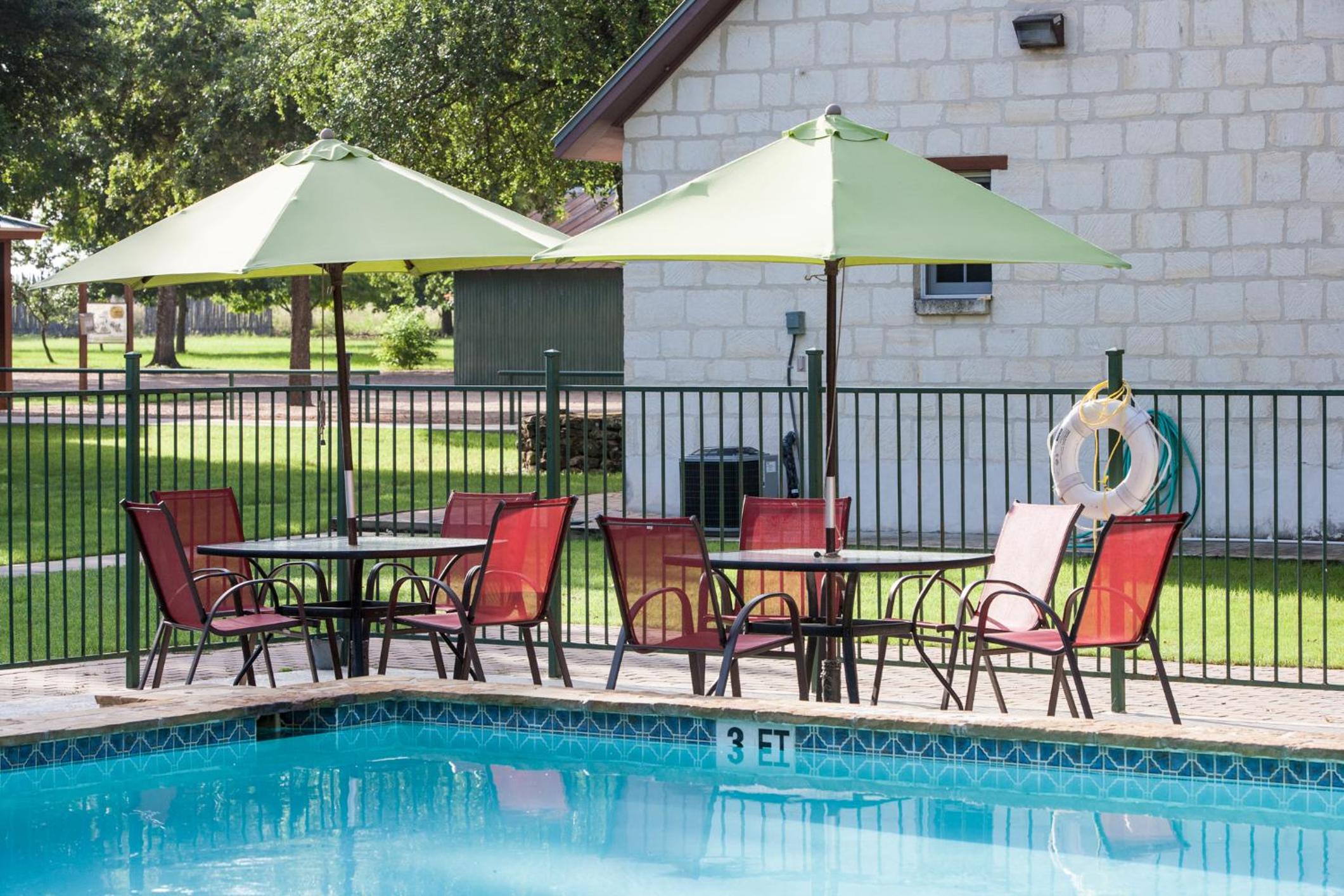 Gruene Cottages