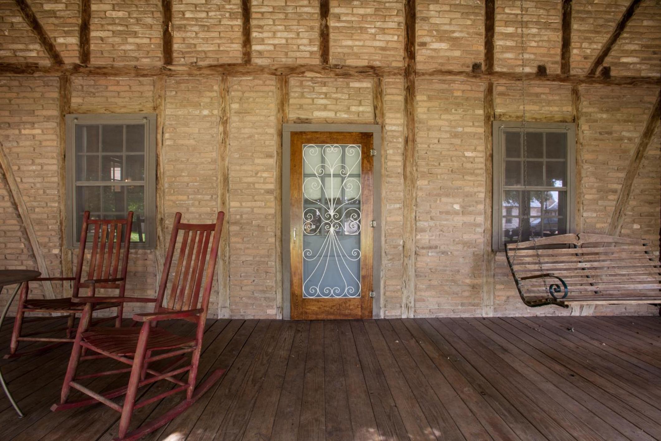 Gruene Cottages