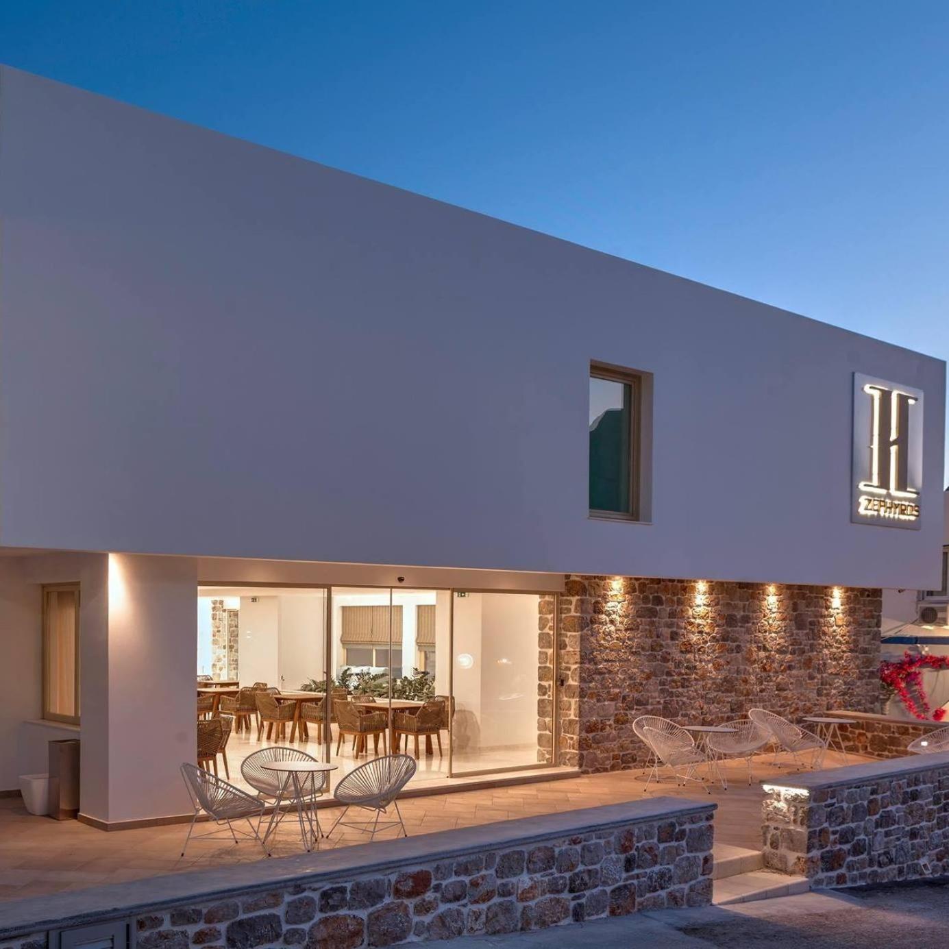 Hotel Zephyros Hotel - Image 1