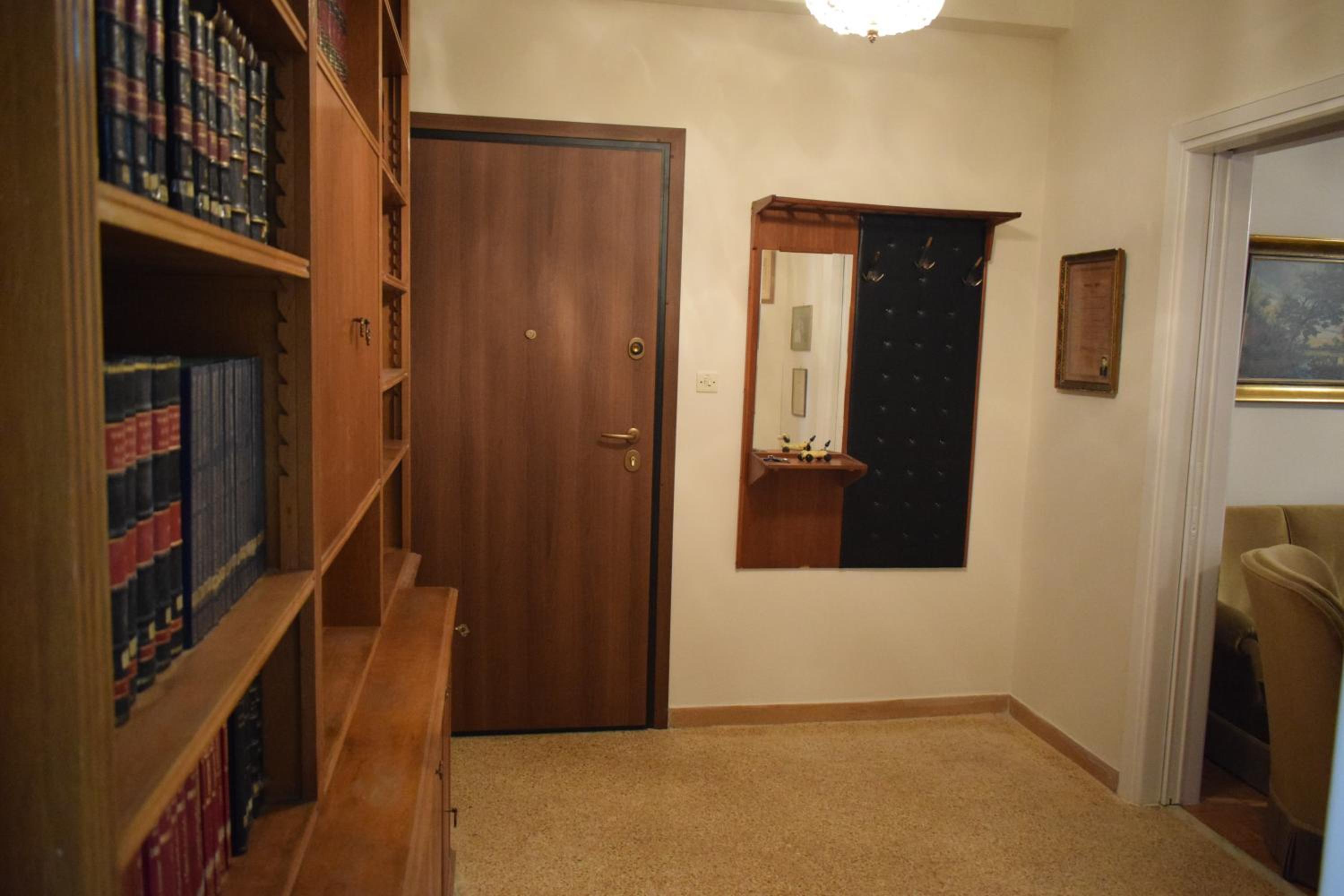George apartment