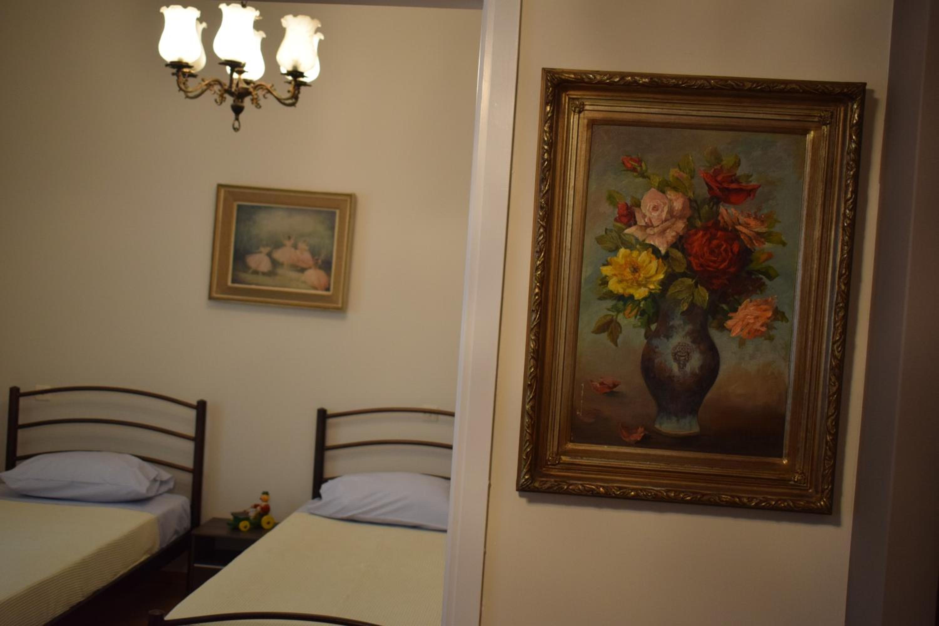 George apartment