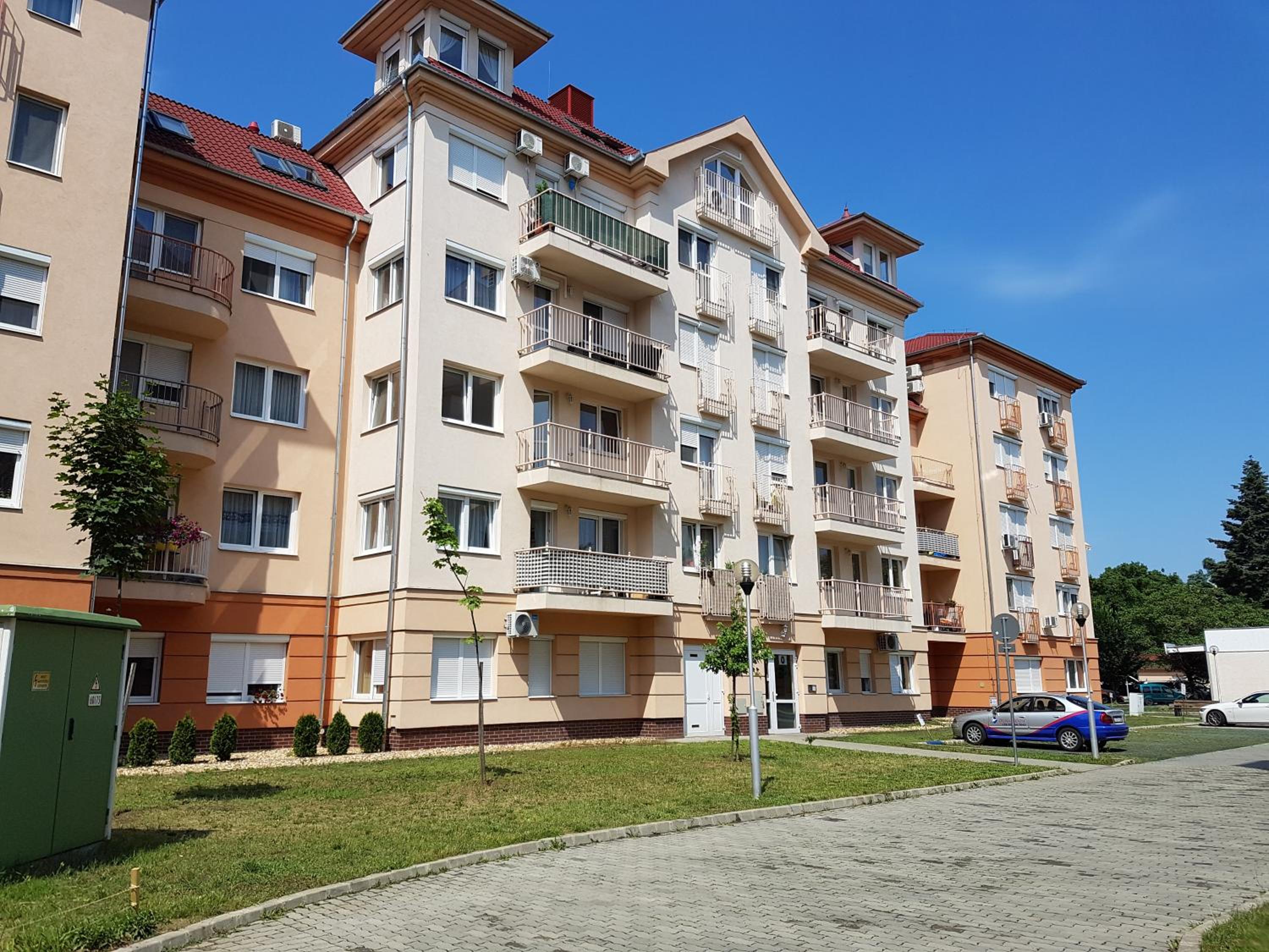 Gina Apartman view 2