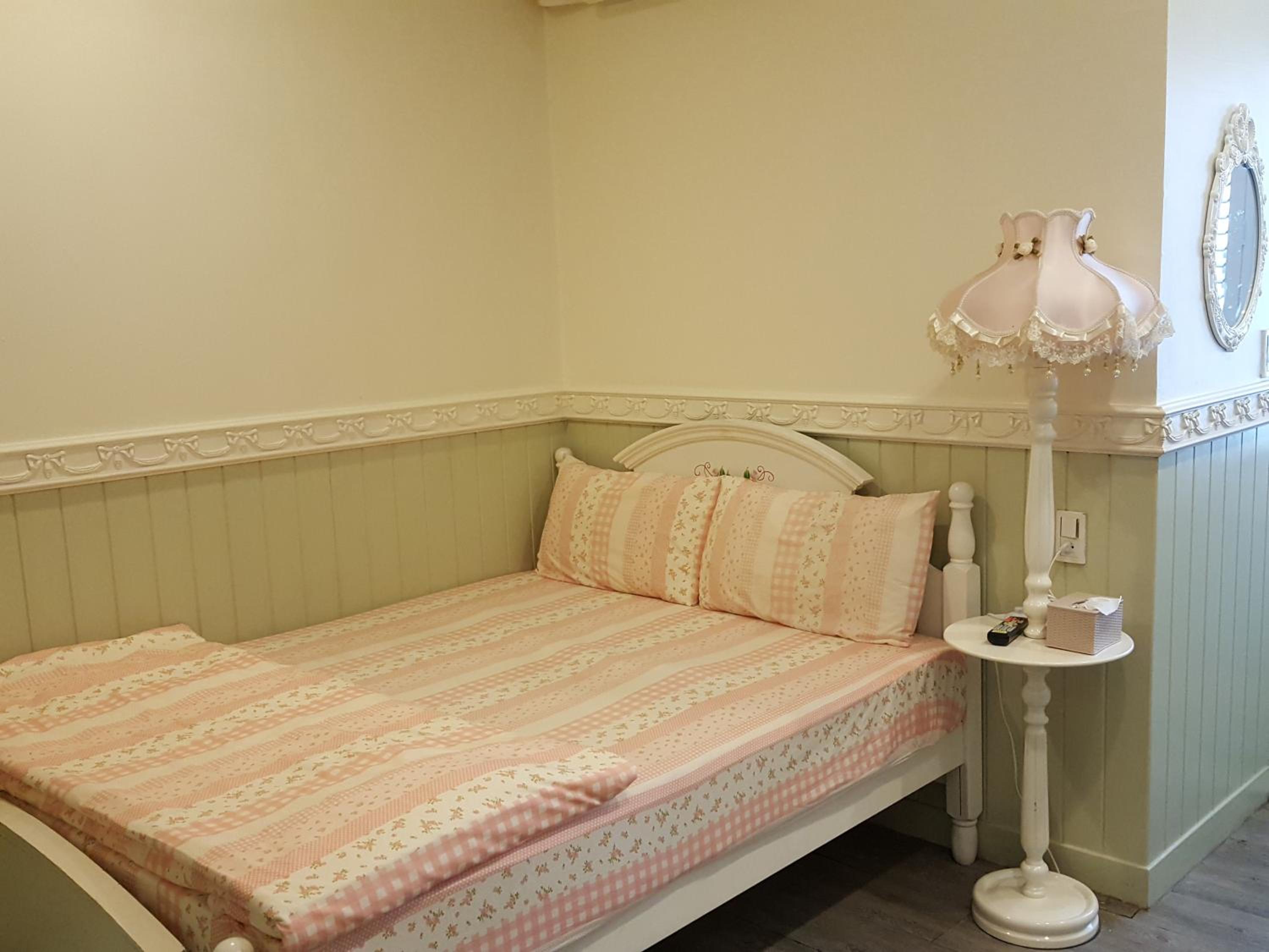 橙舍一館 TW Hostel I