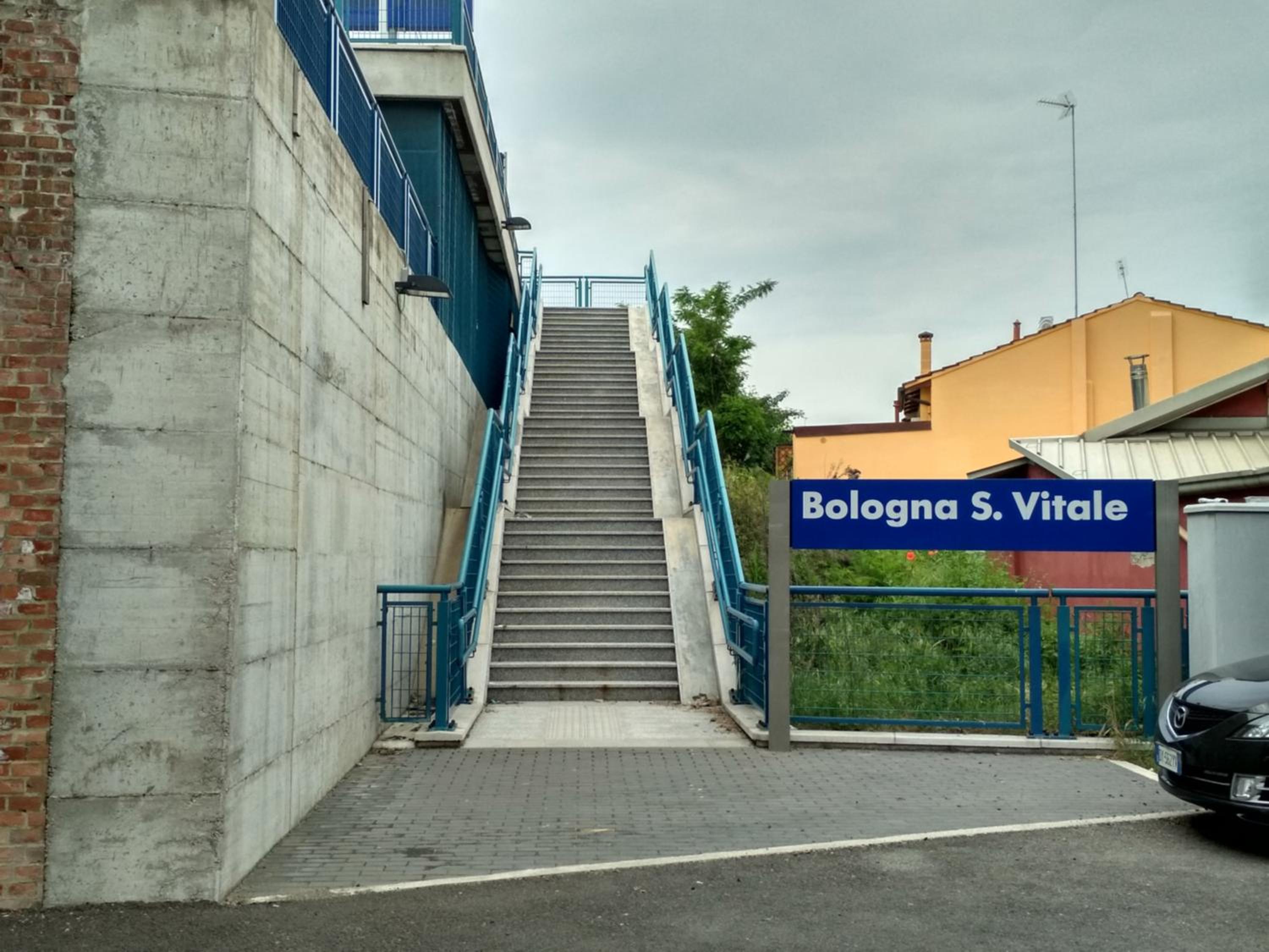 Pisolo casa vacanze nuovo appartamento vicino all'ospedale Sant'Orsola view 4