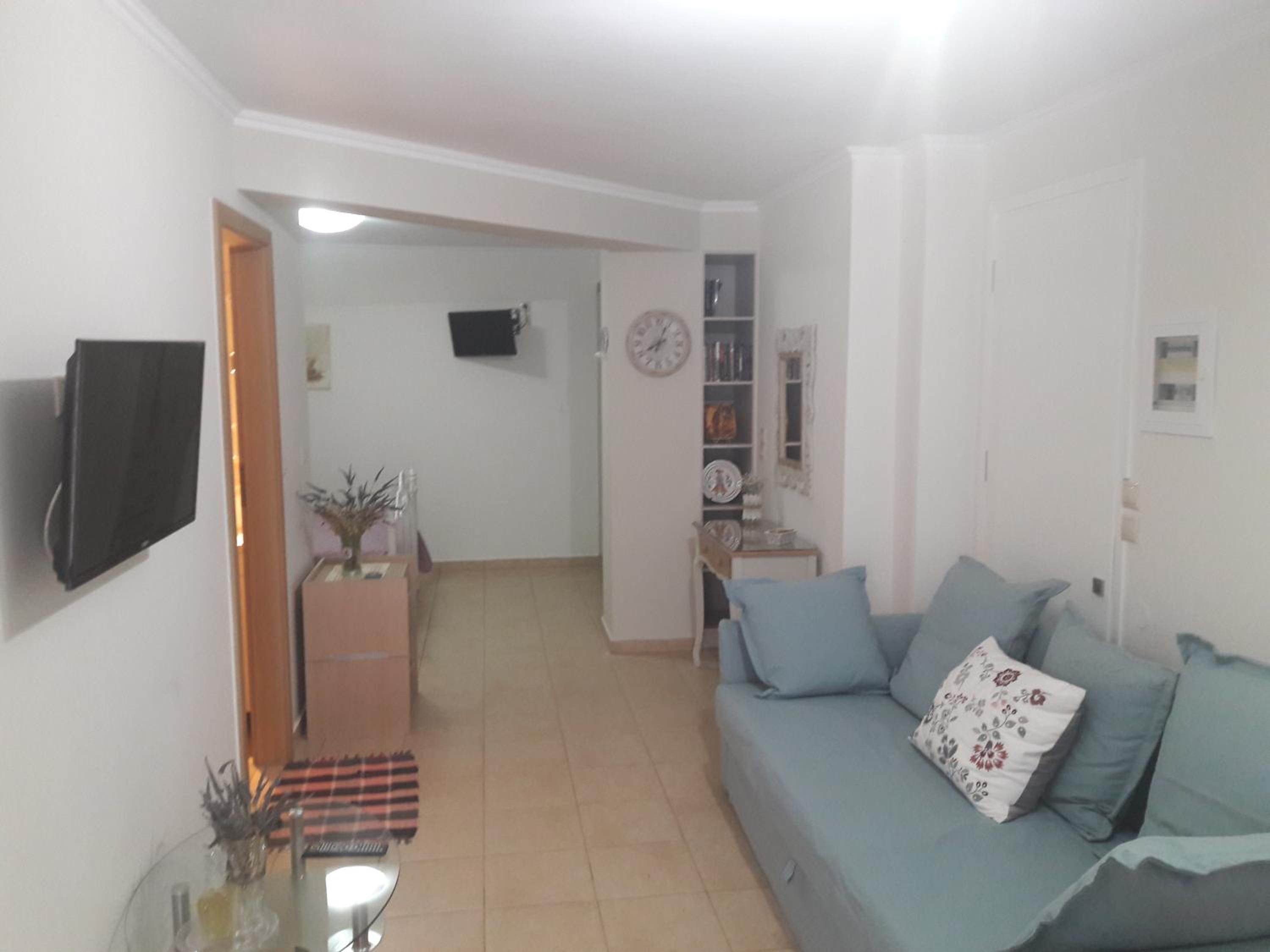 Spiro's Apartment view 4