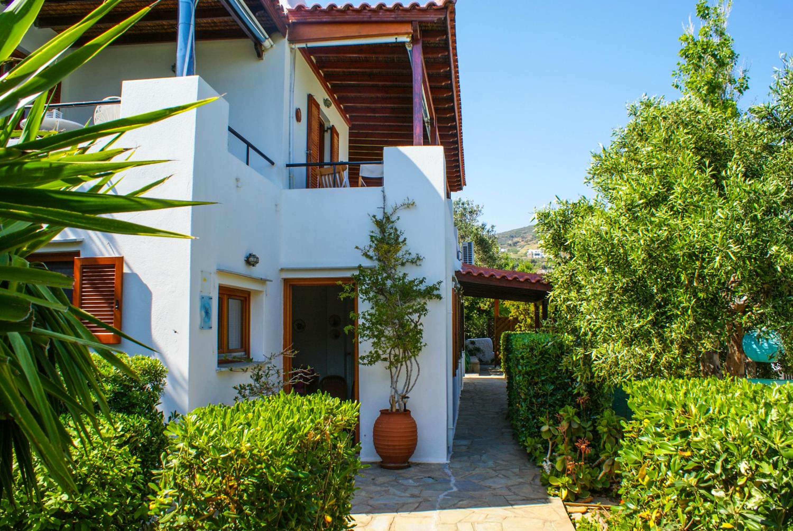 Anemoessa view 3