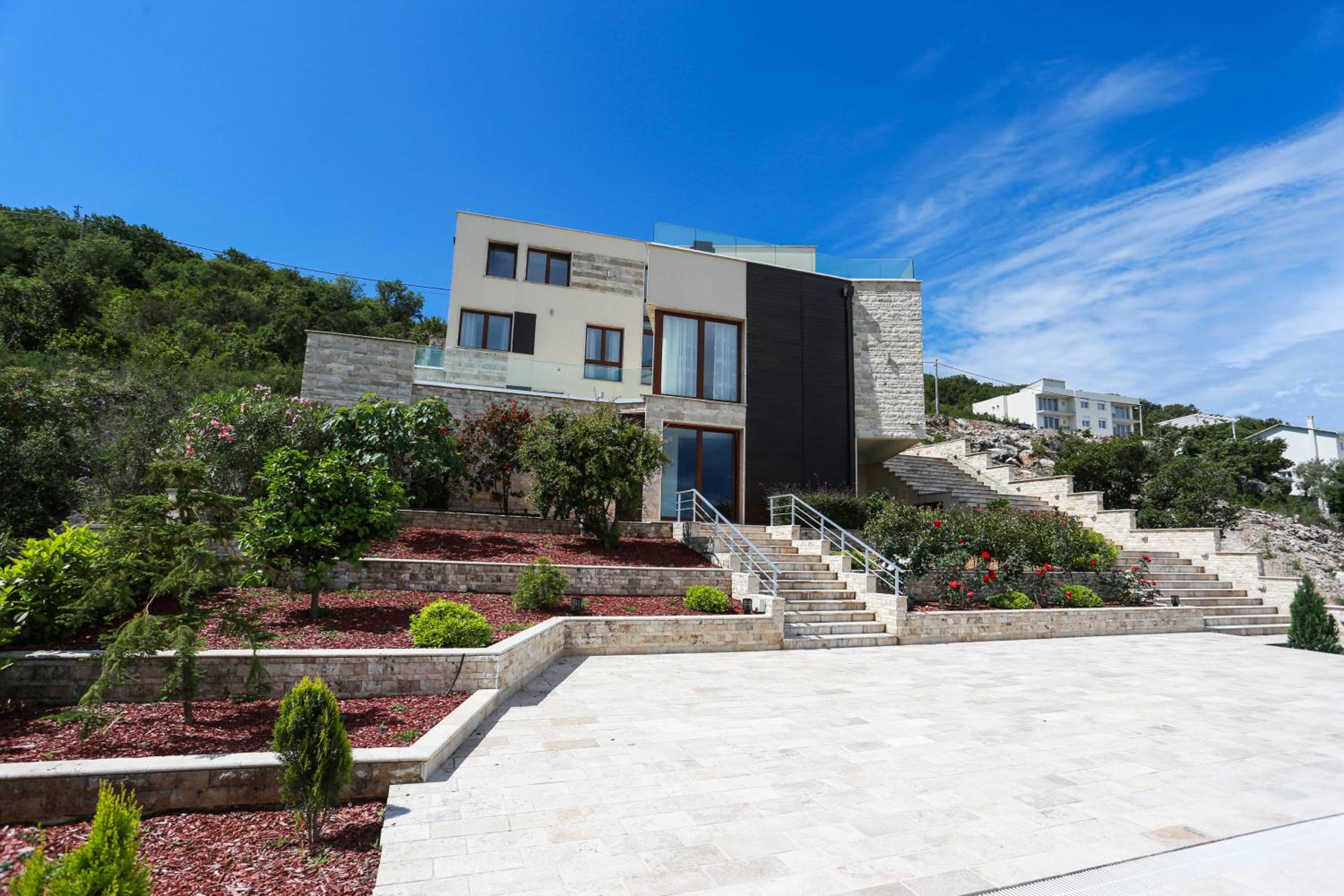 Villa Semiramis