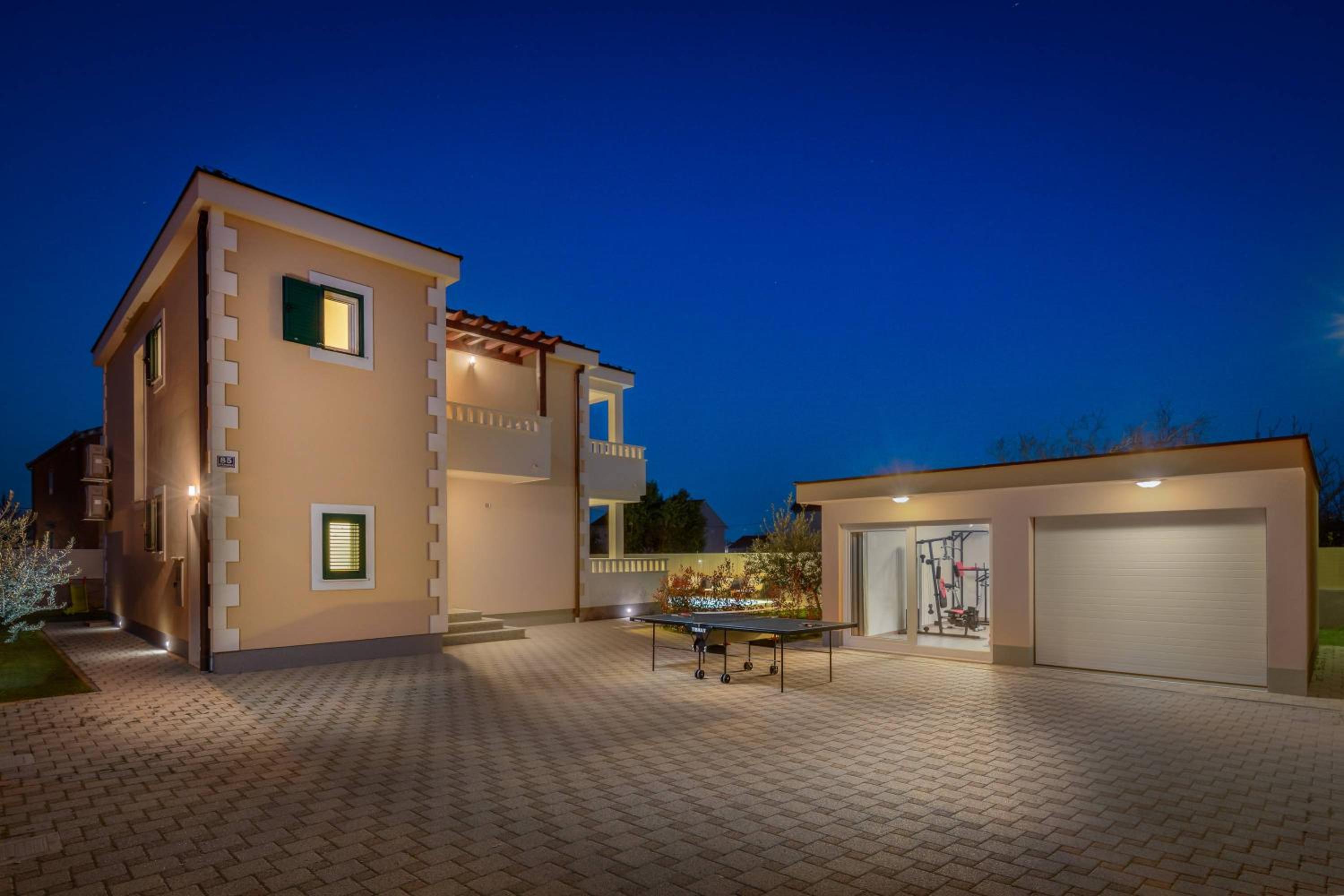 Villa Rosa Ventorum with private pool near Split view 4
