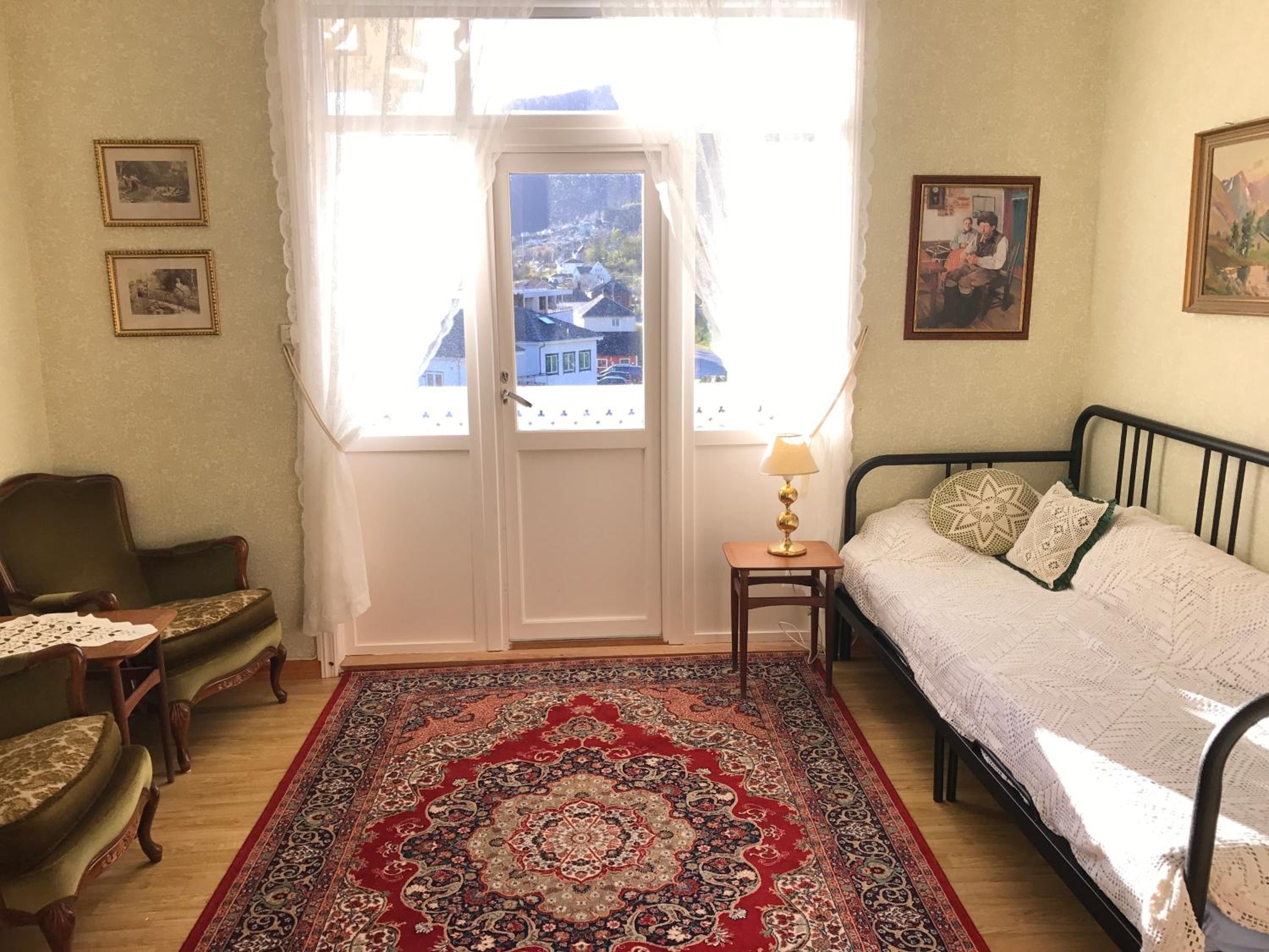 Photo 19