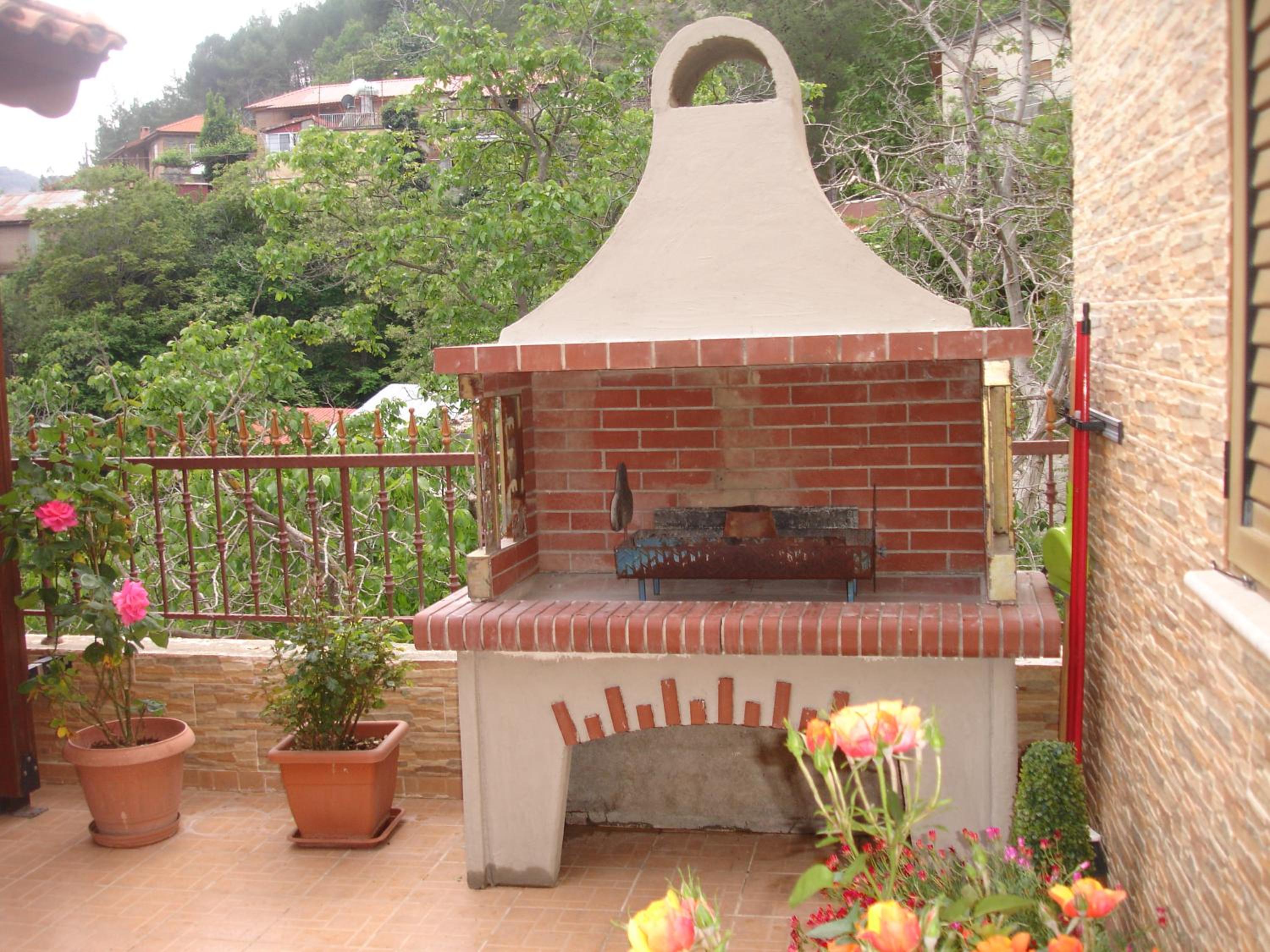 The Love Holiday House