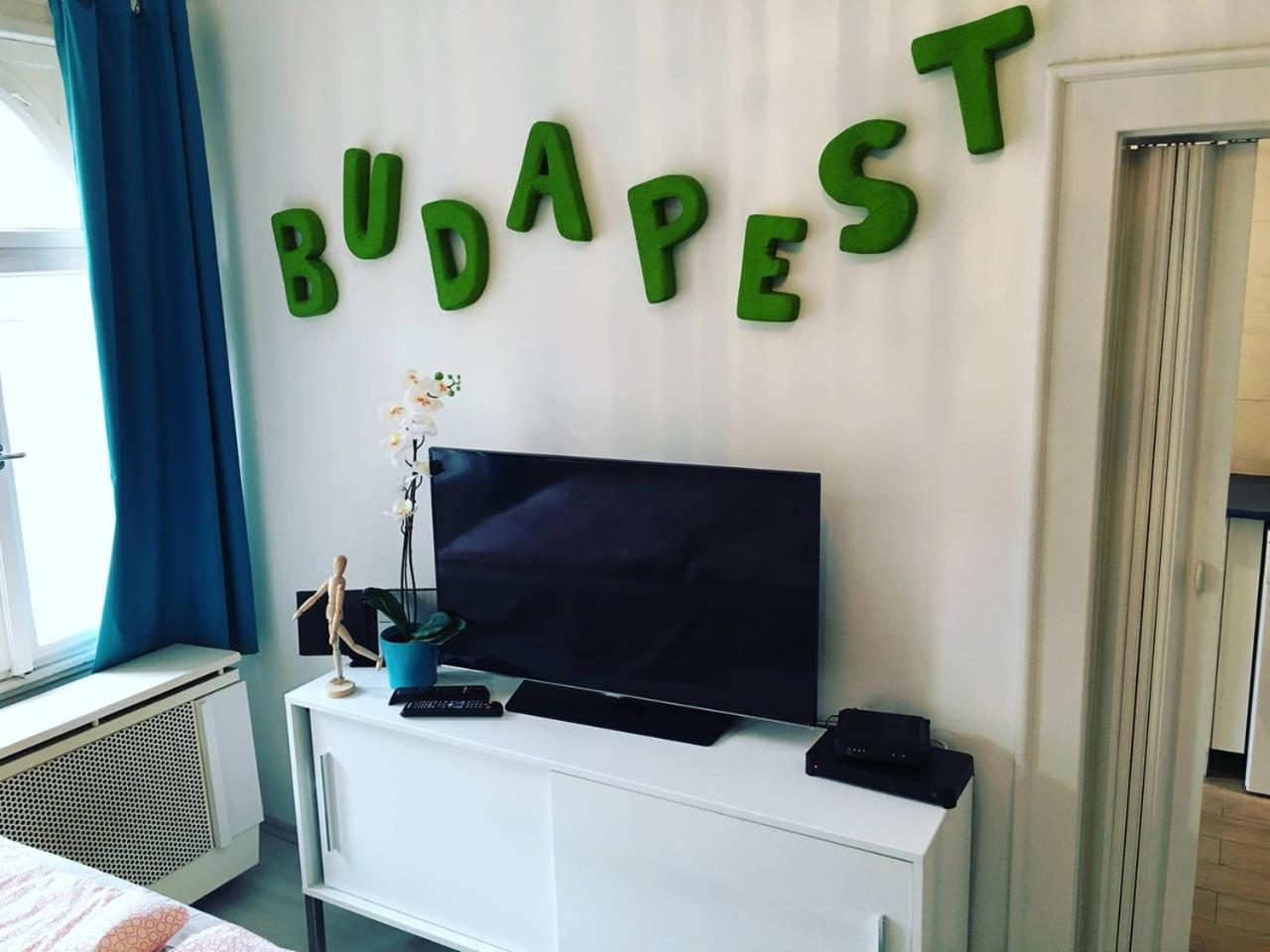 Queen Bed Central Budapest