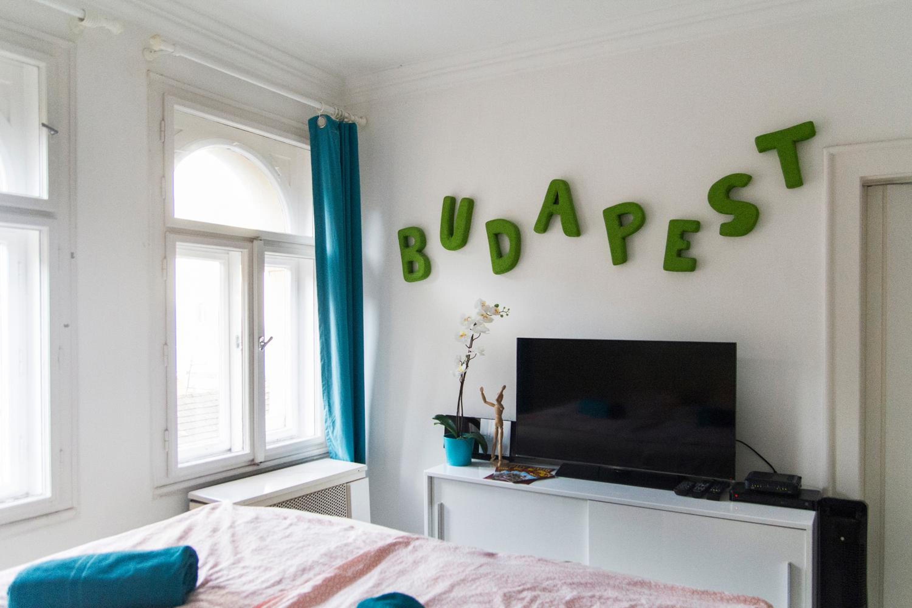 Queen Bed Central Budapest