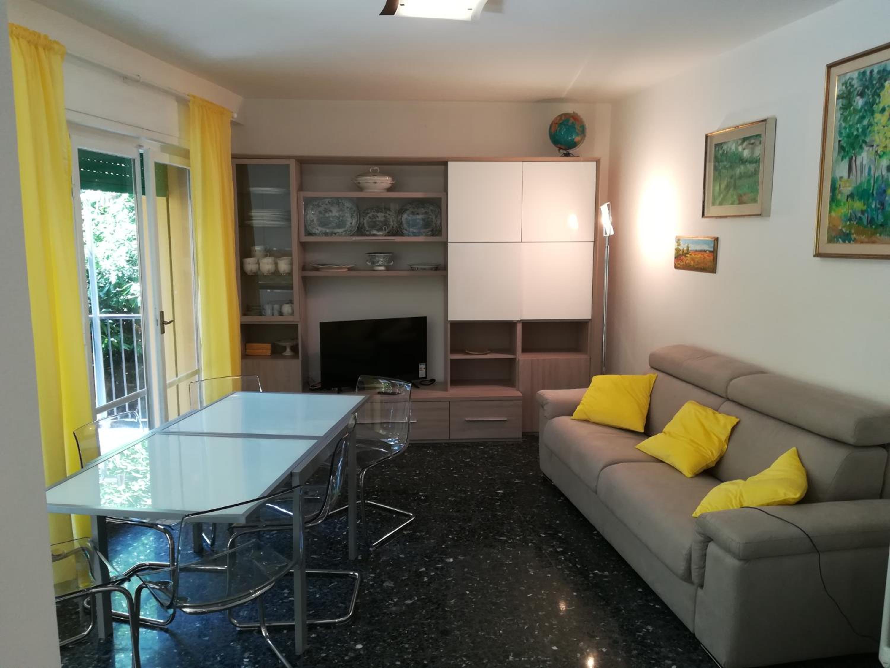 Home by the Sea (Rainbow Home) photo 4
