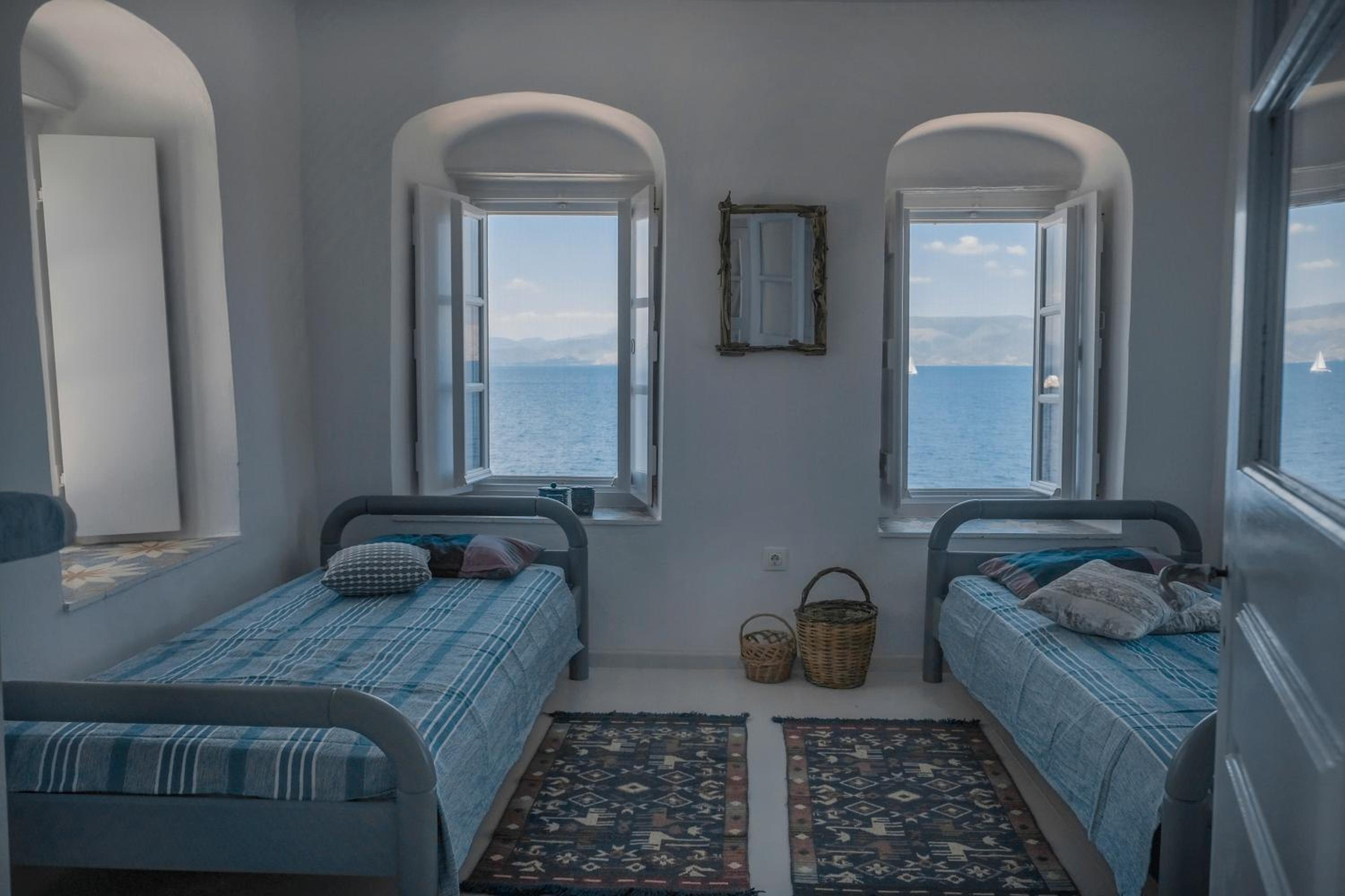 Lotus Sweet Home Hydra