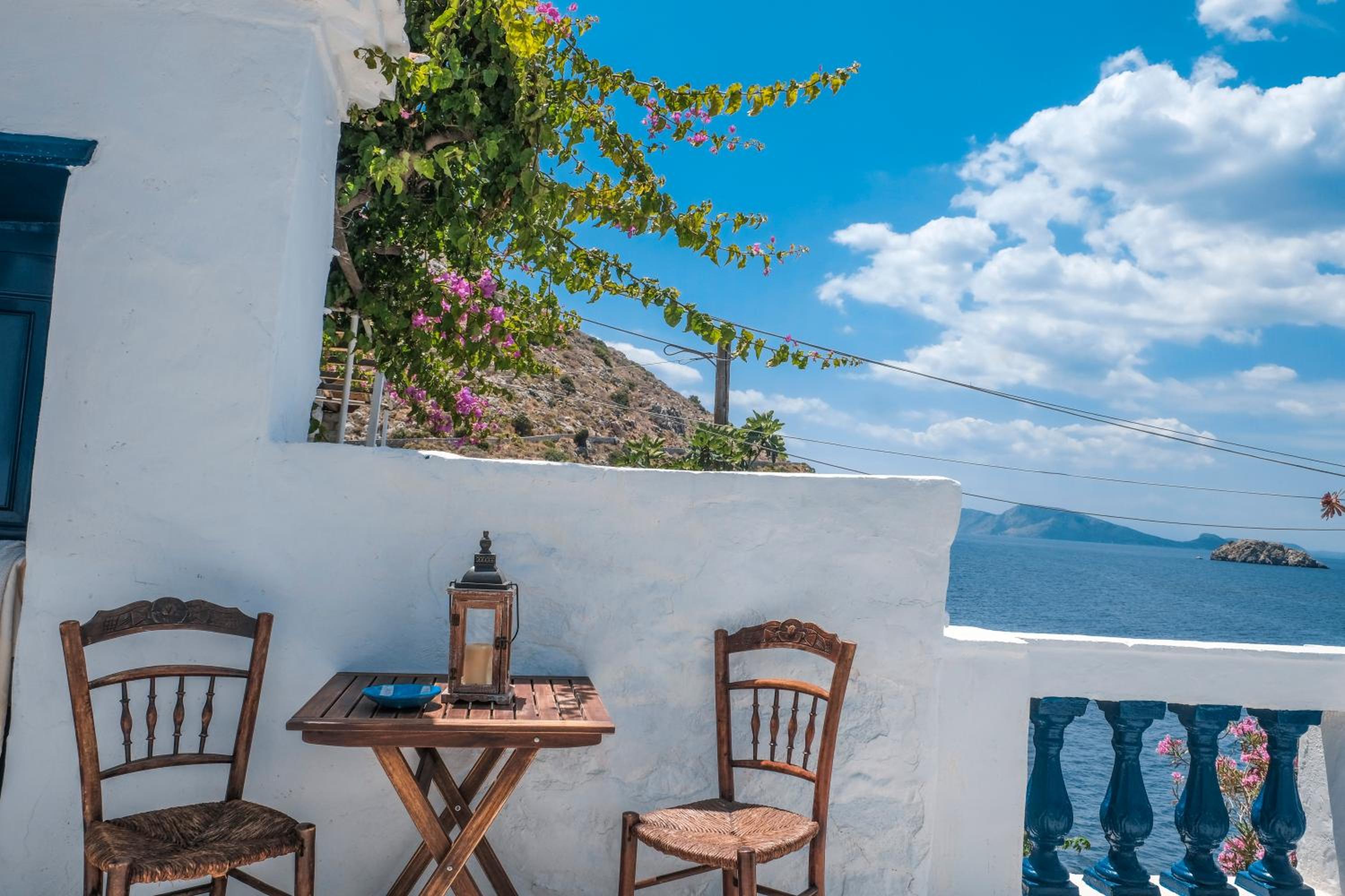 Lotus Sweet Home Hydra