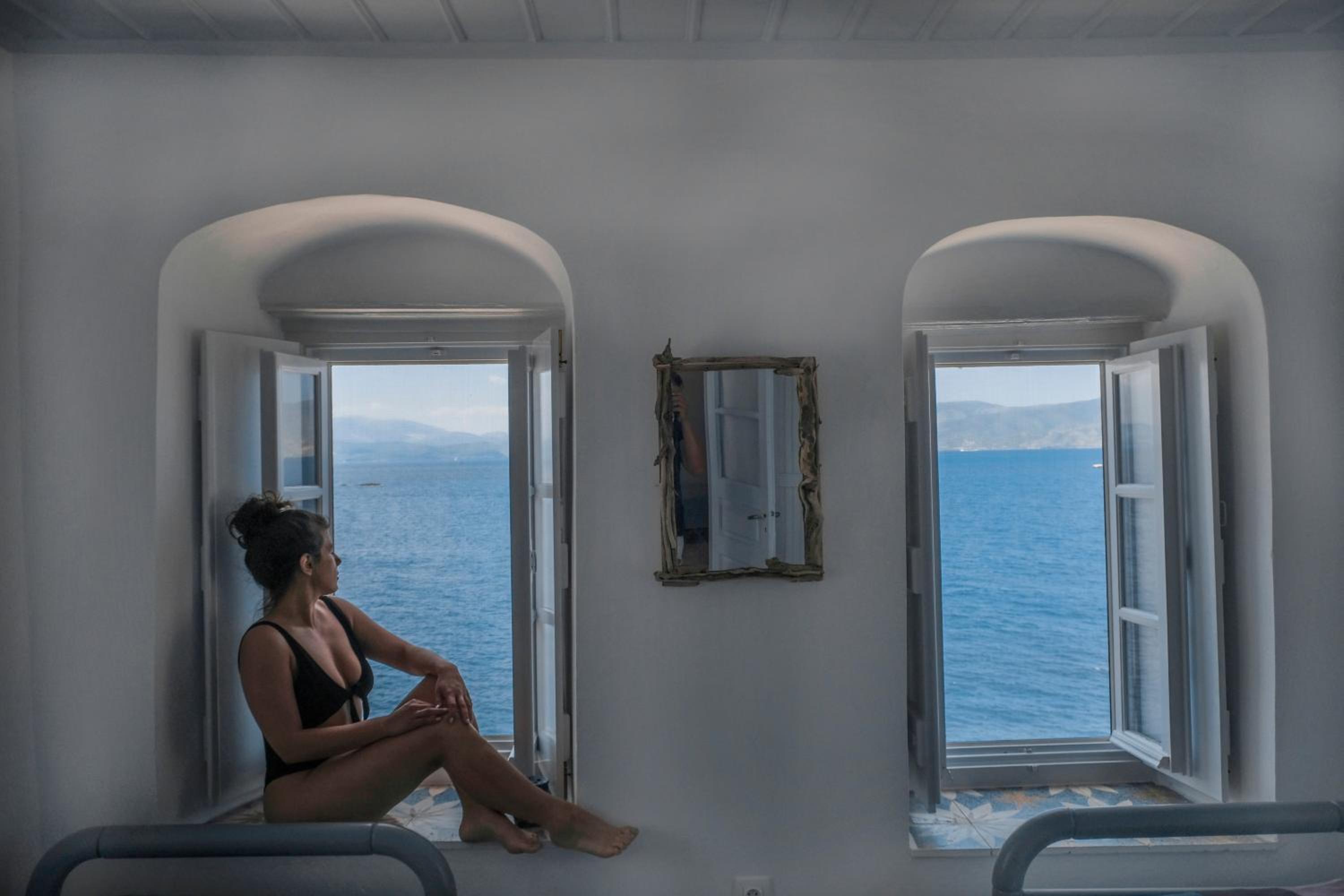 Lotus Sweet Home Hydra