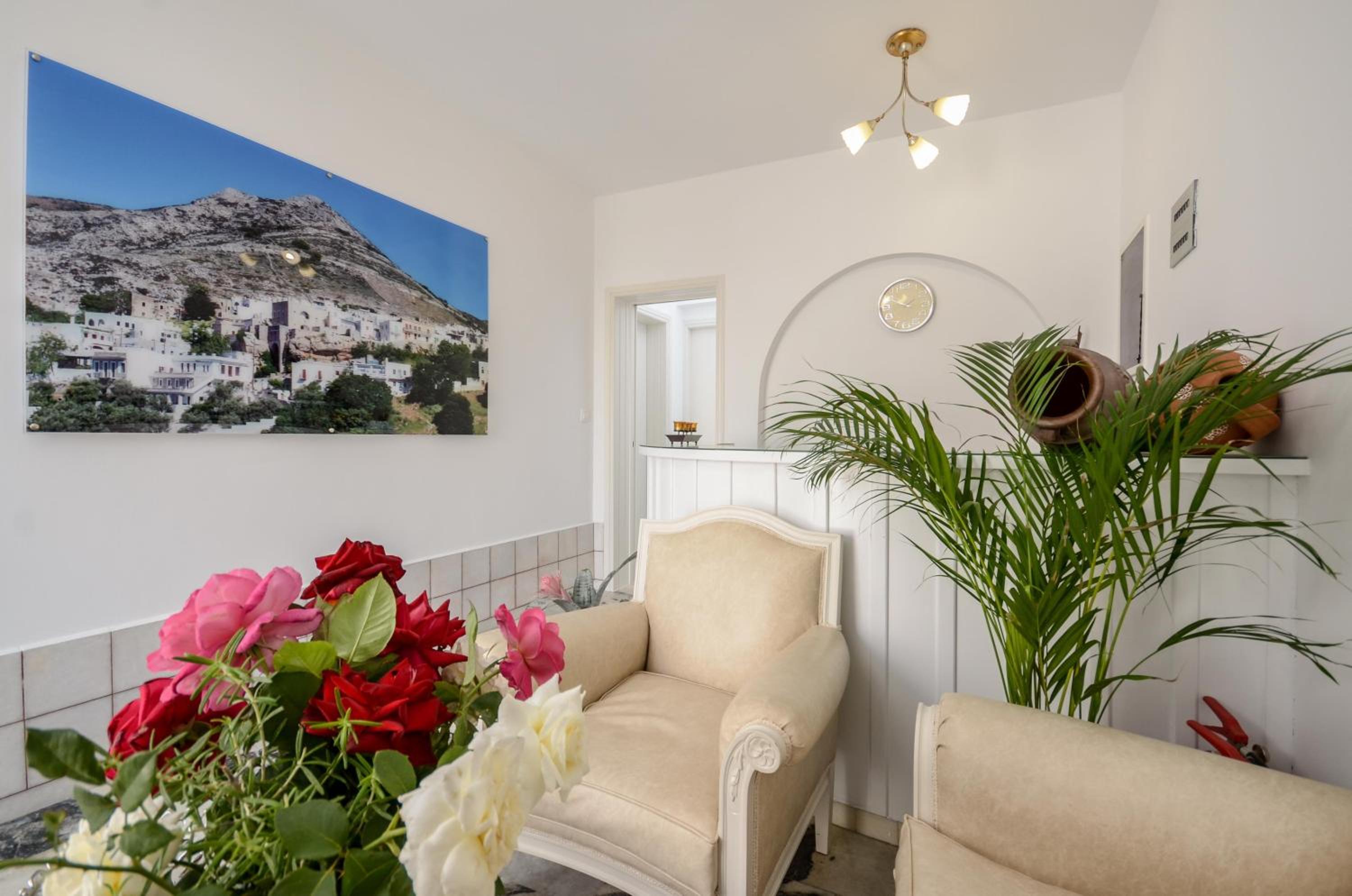 Lygdamis Downtown City 3 Star Hotel view 2