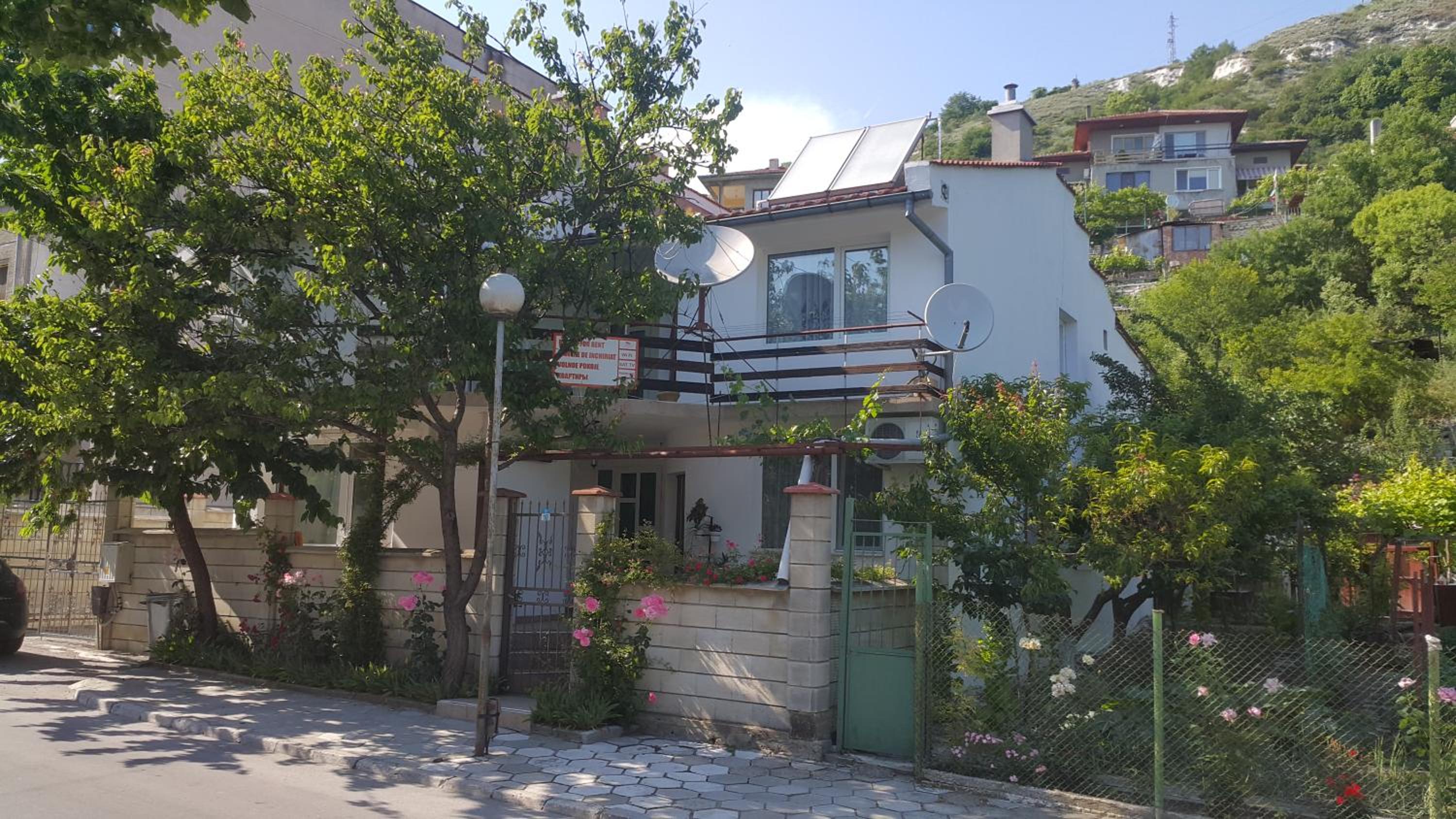 Fema Guest House