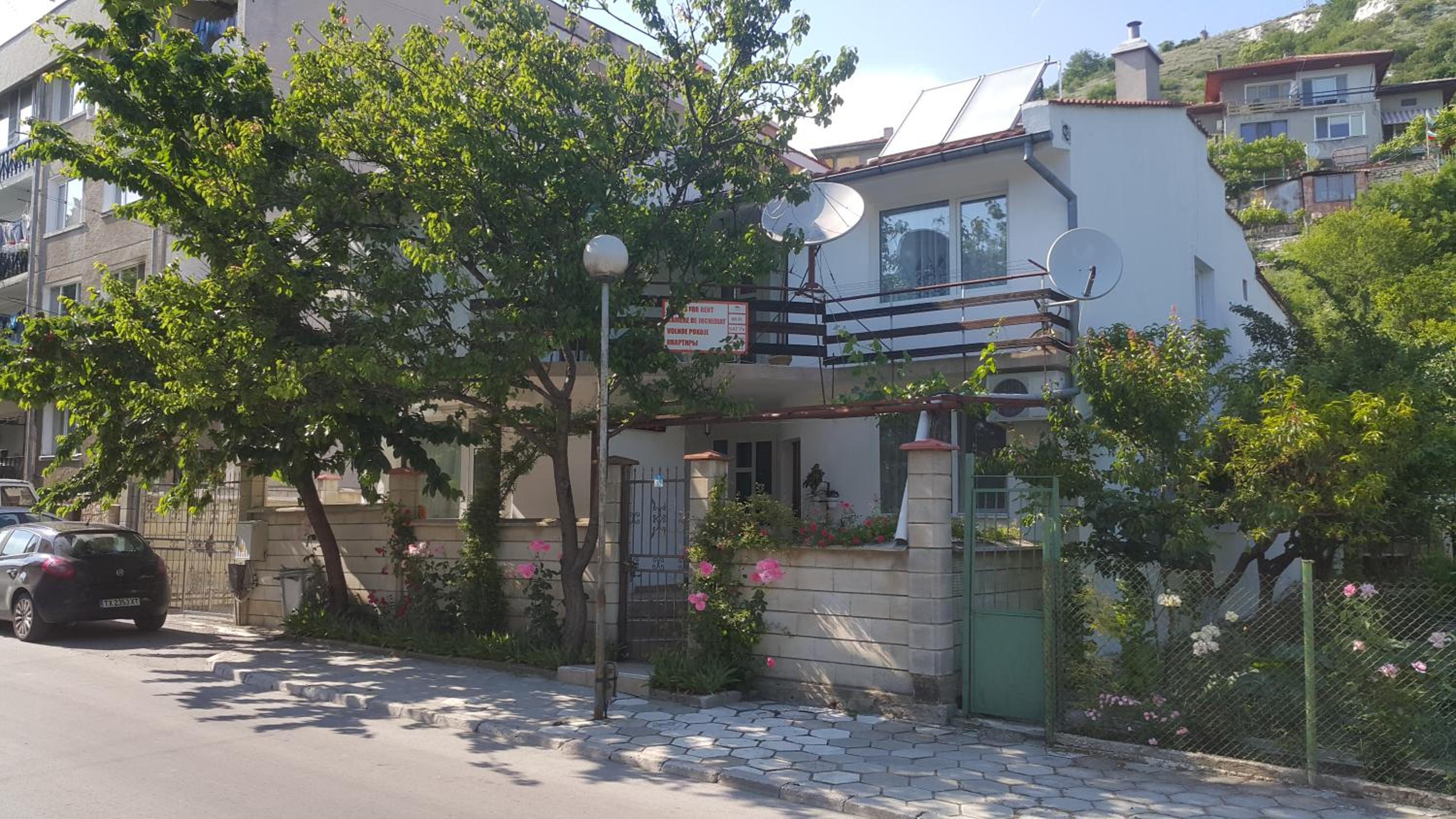 Fema Guest House