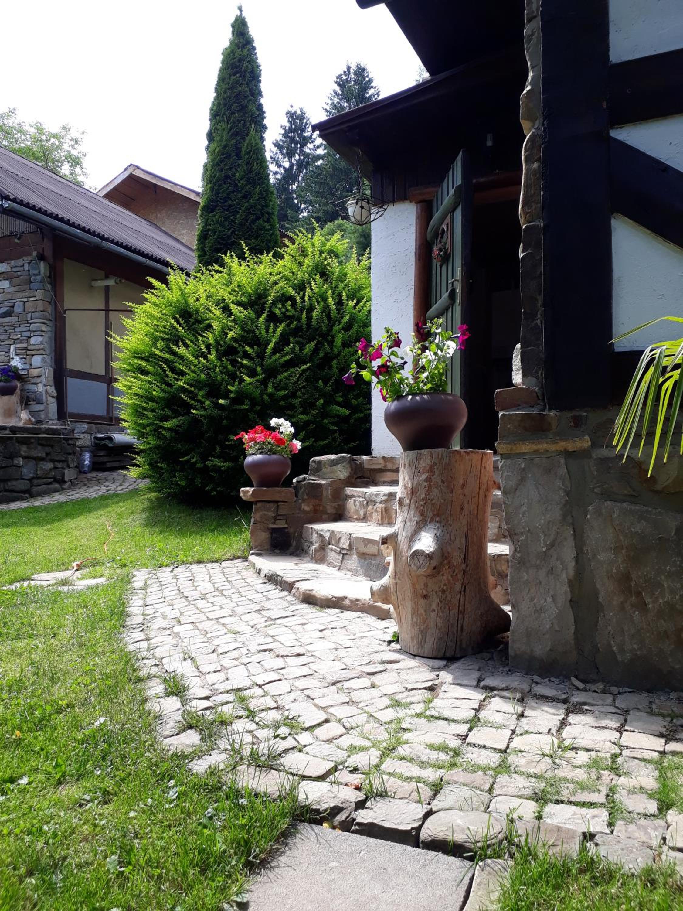 Photo 52