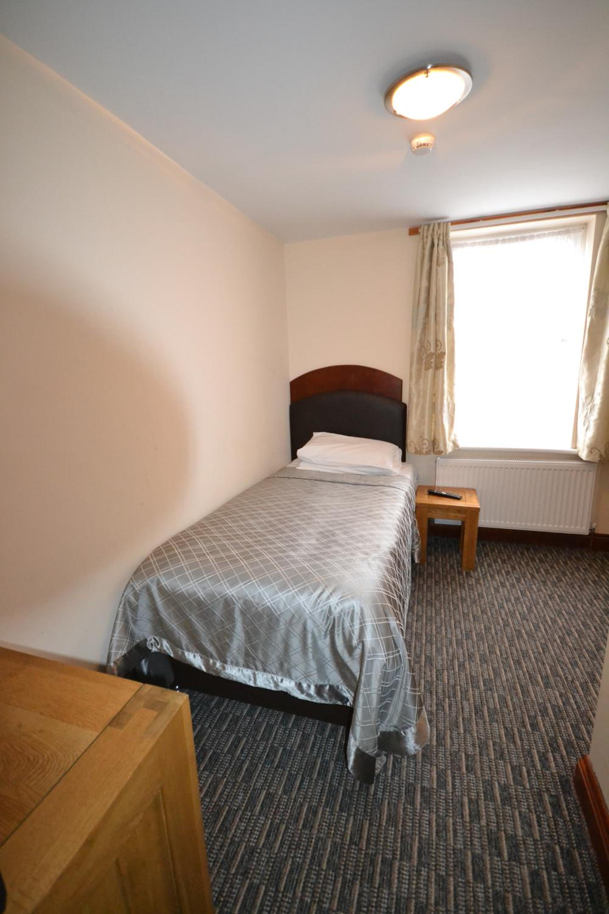 Airport Guest House