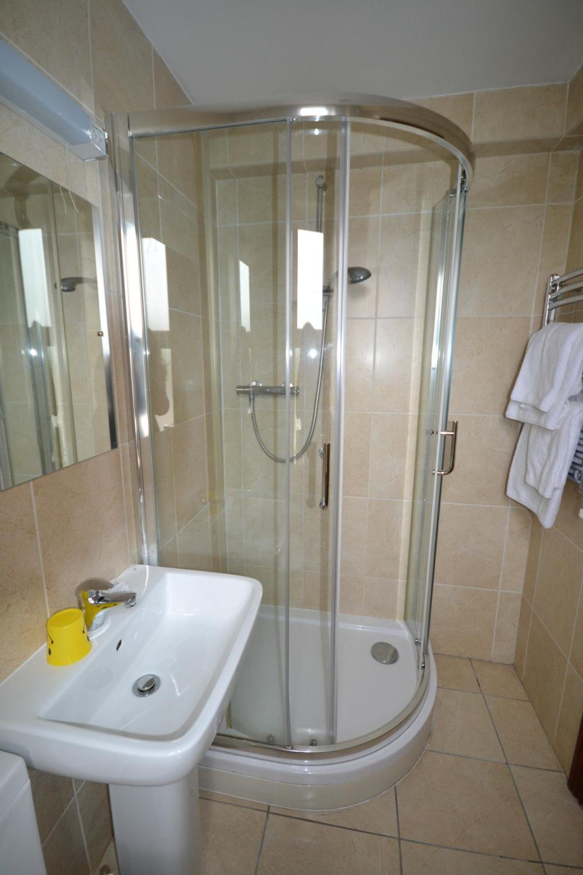 Airport Guest House