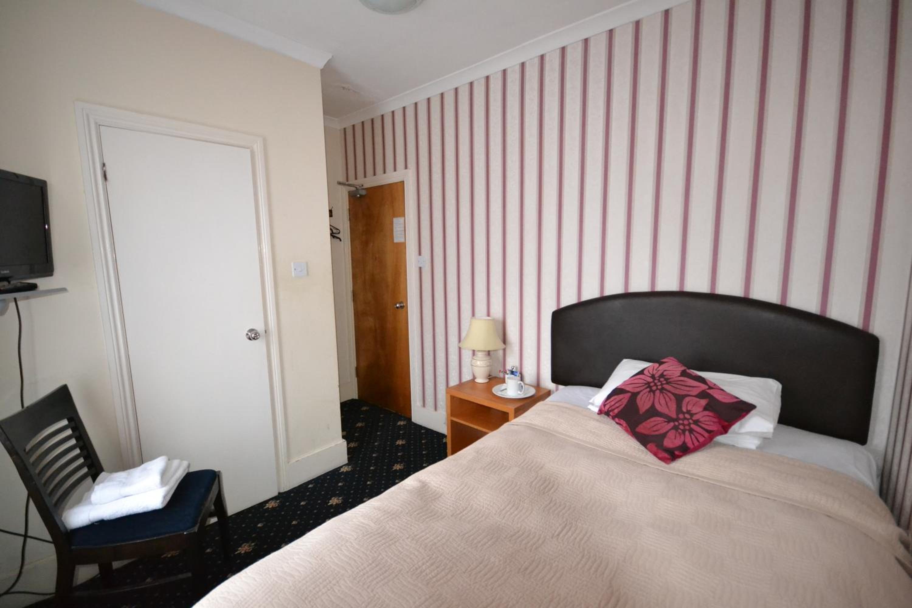 Airport Guest House