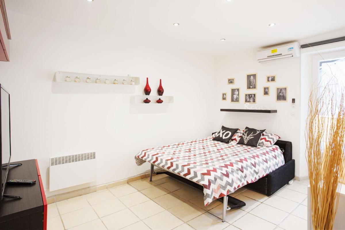 GregBnb-com - Studio Cosy - CLIMATISÉ - WIFI - 15min Gare