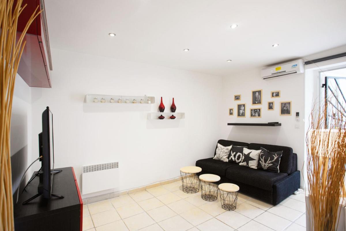 GregBnb-com - Studio Cosy - CLIMATISÉ - WIFI - 15min Gare
