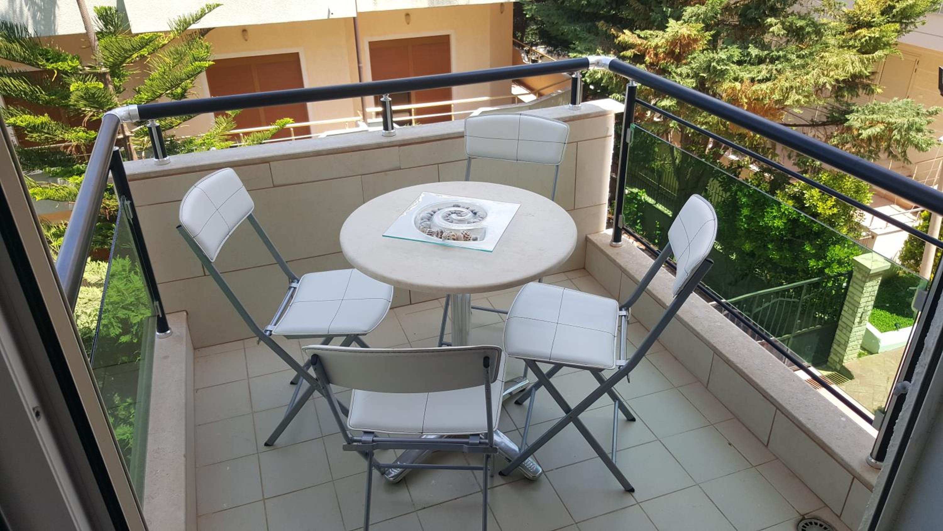 Deni Sea View Apartment
