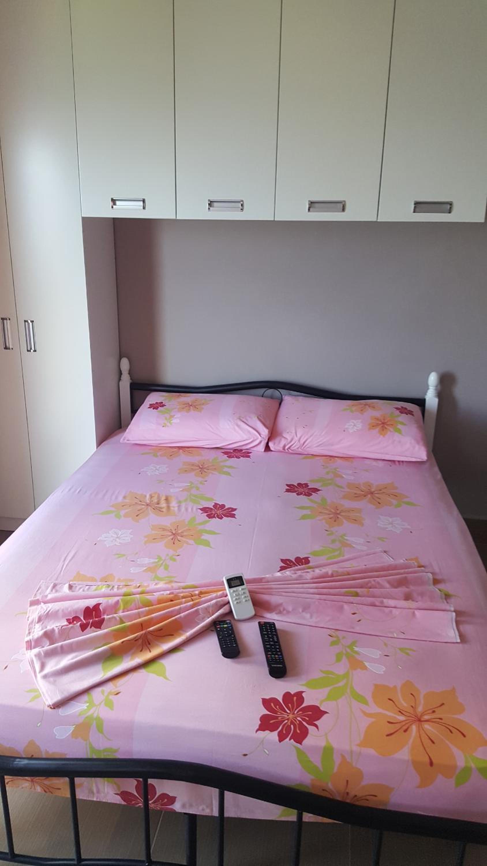 Deni Sea View Apartment