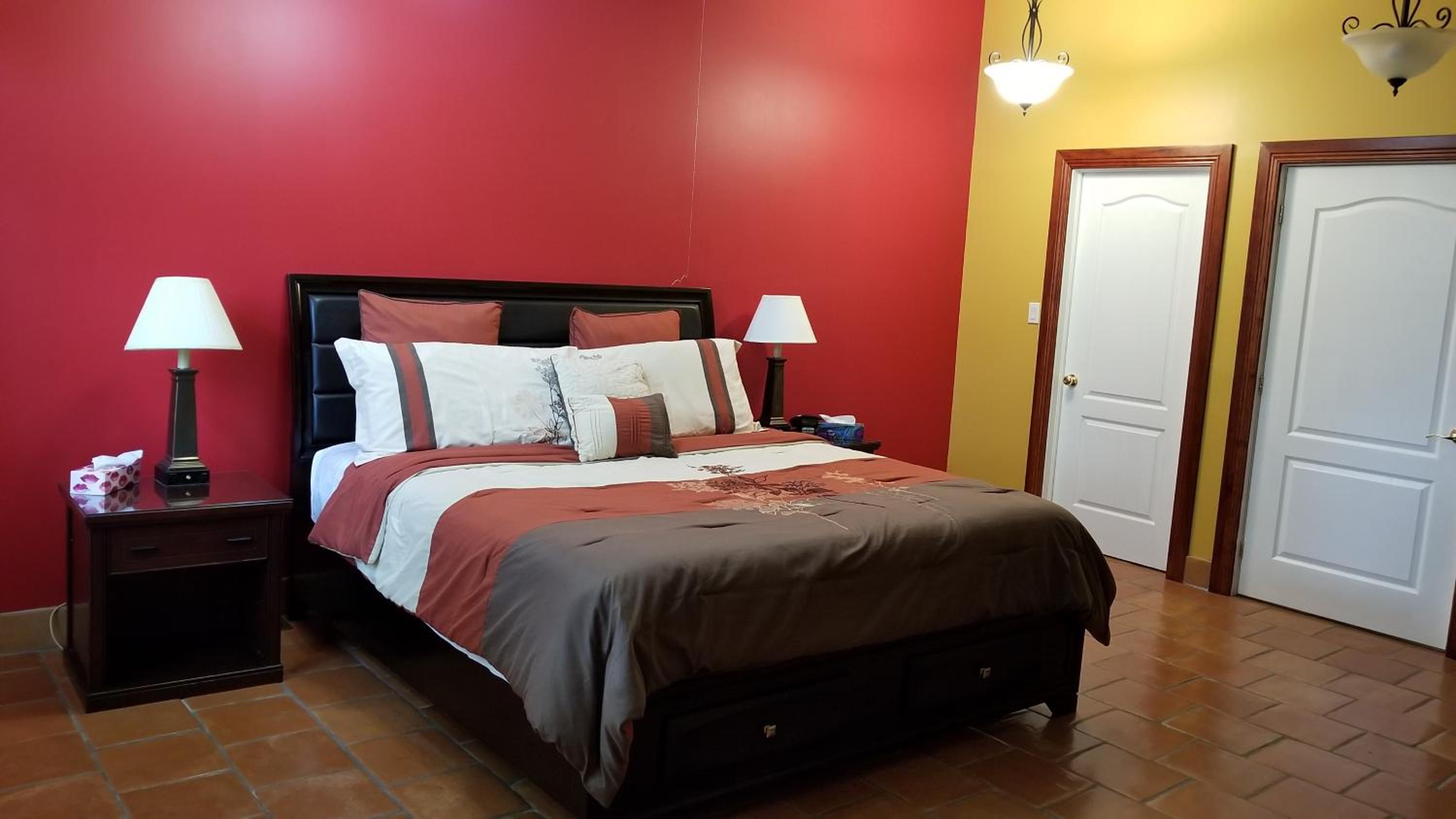 Gananoque Vacations - Riverview BB - Property Image 4