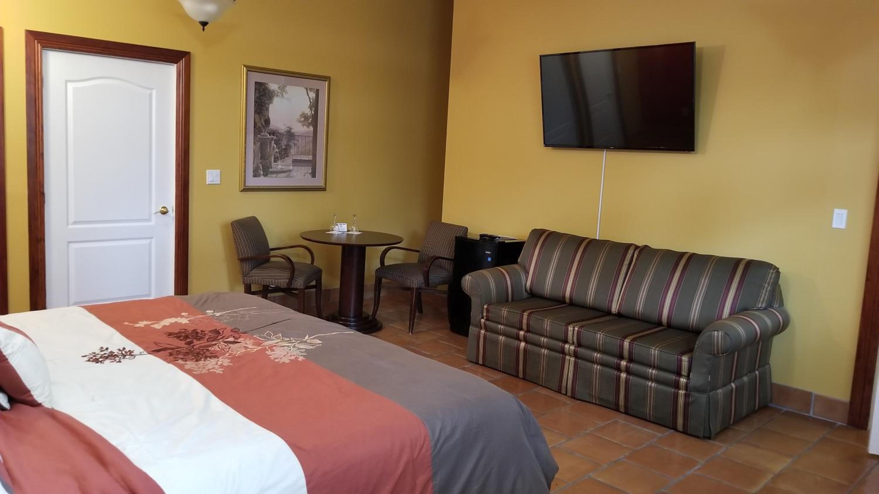 Gananoque Vacations - Riverview BB - Property Image 3