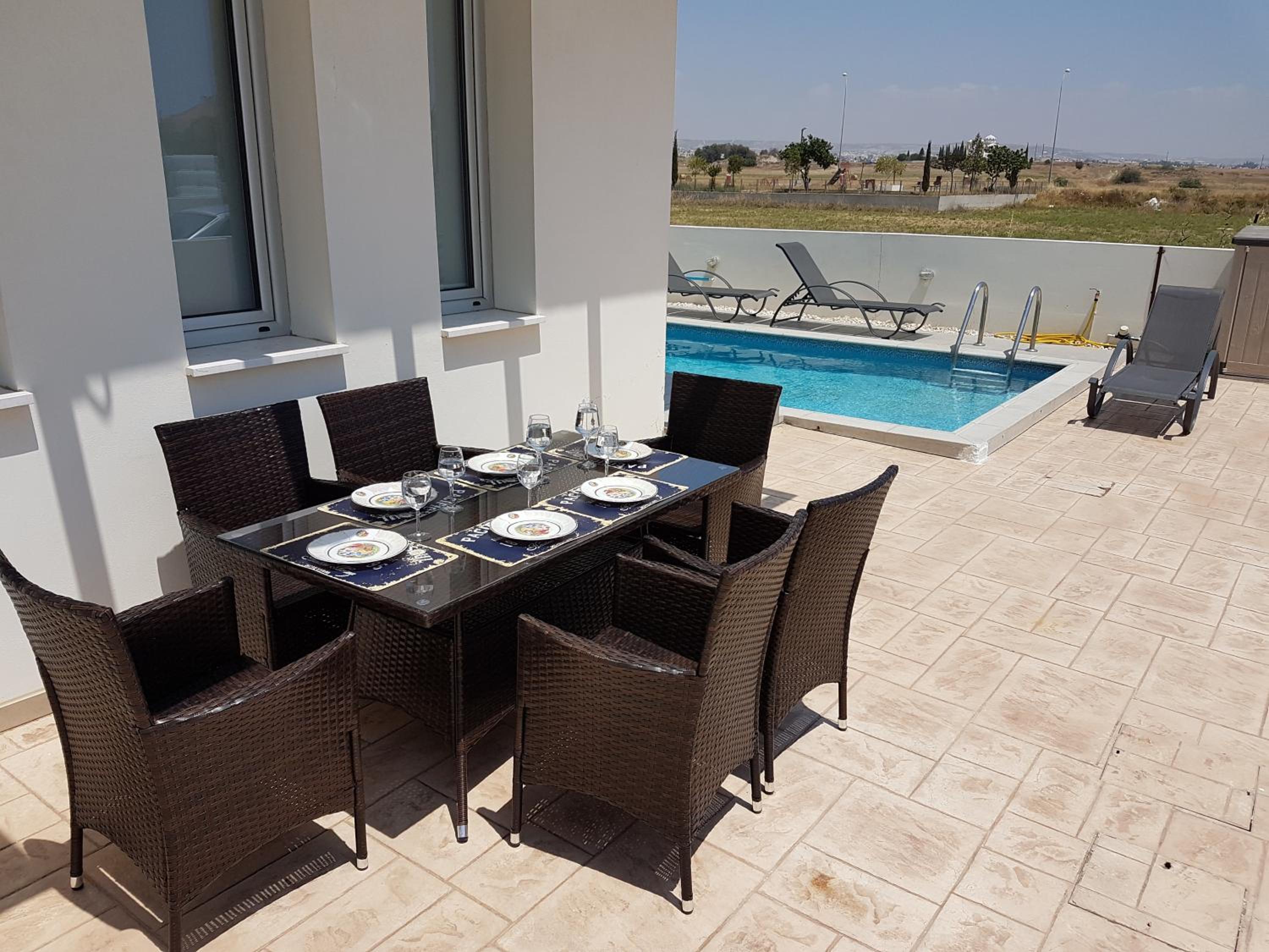 T&E Villa view 4