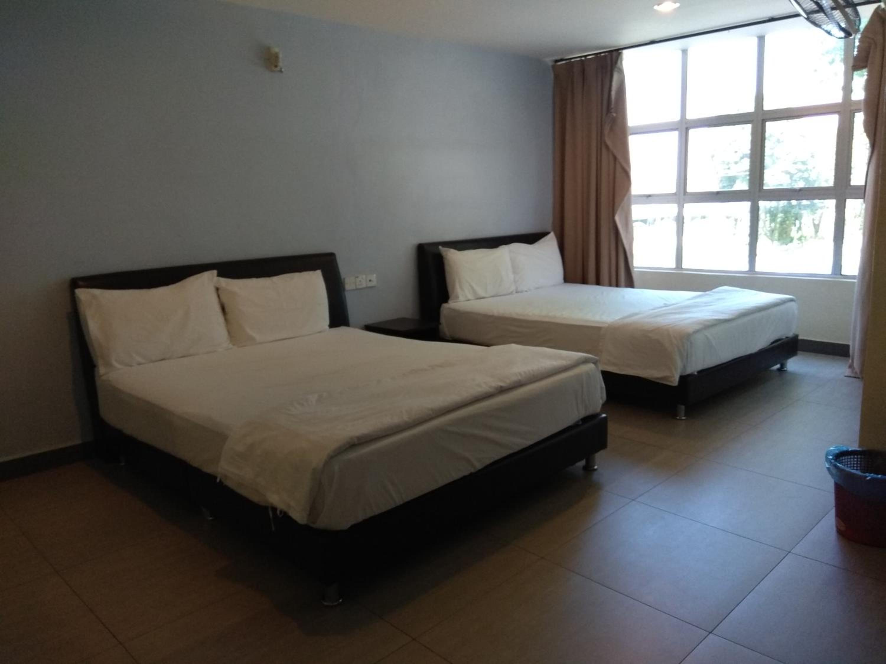 Starview Hotel photo 8