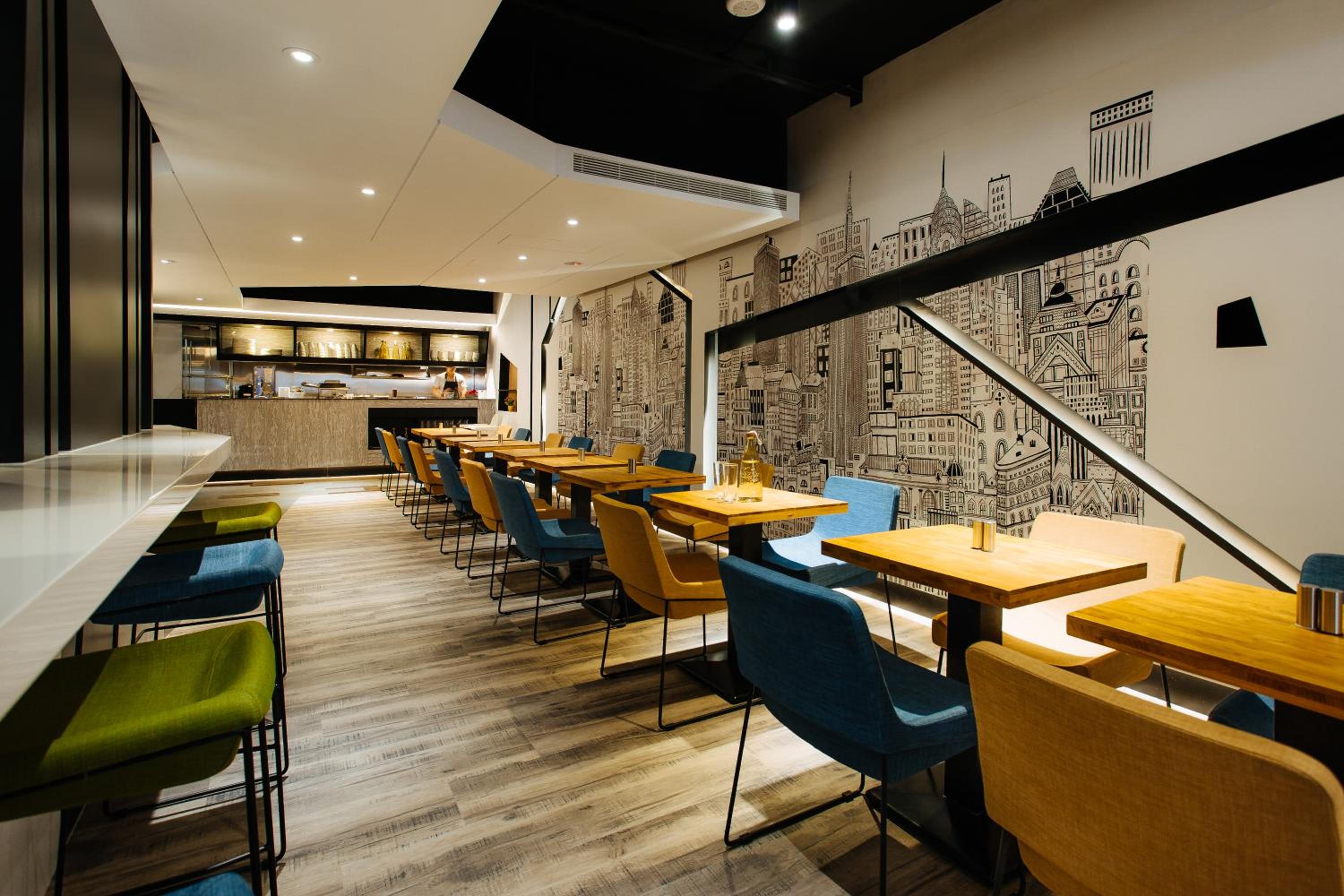 CHECK inn Taichung Zhongshan