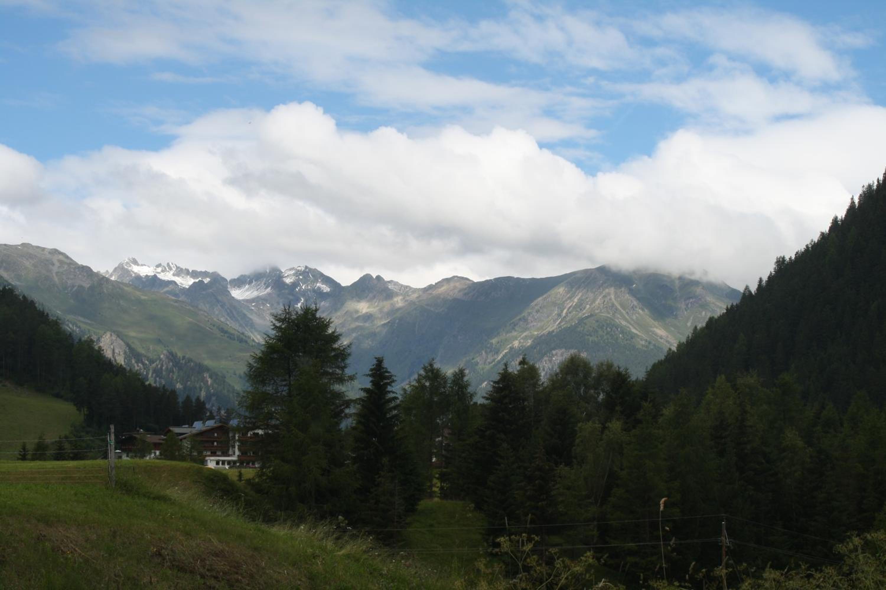 Photo 33
