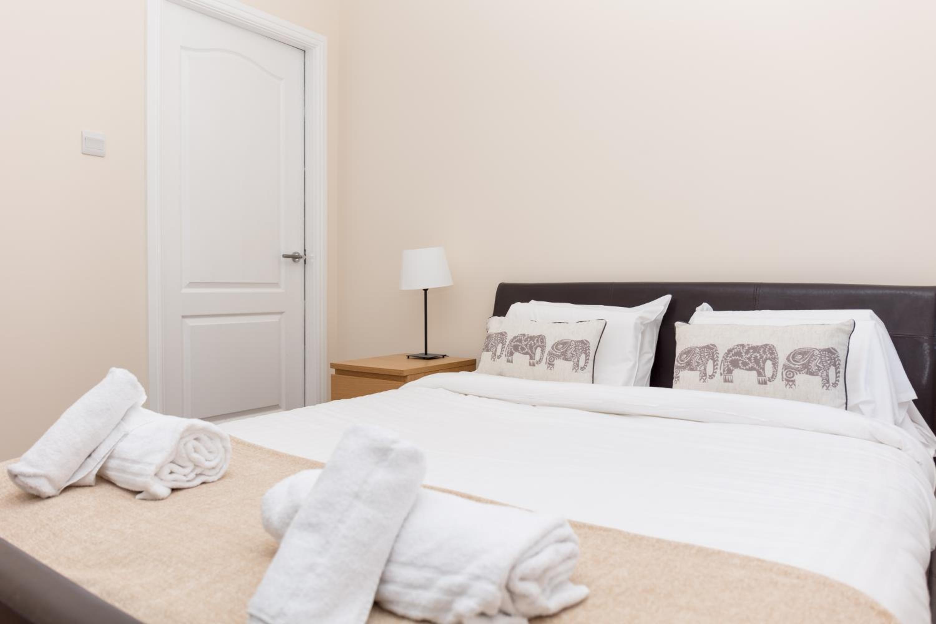 Elliot Suite No2 - Donnini Apartments