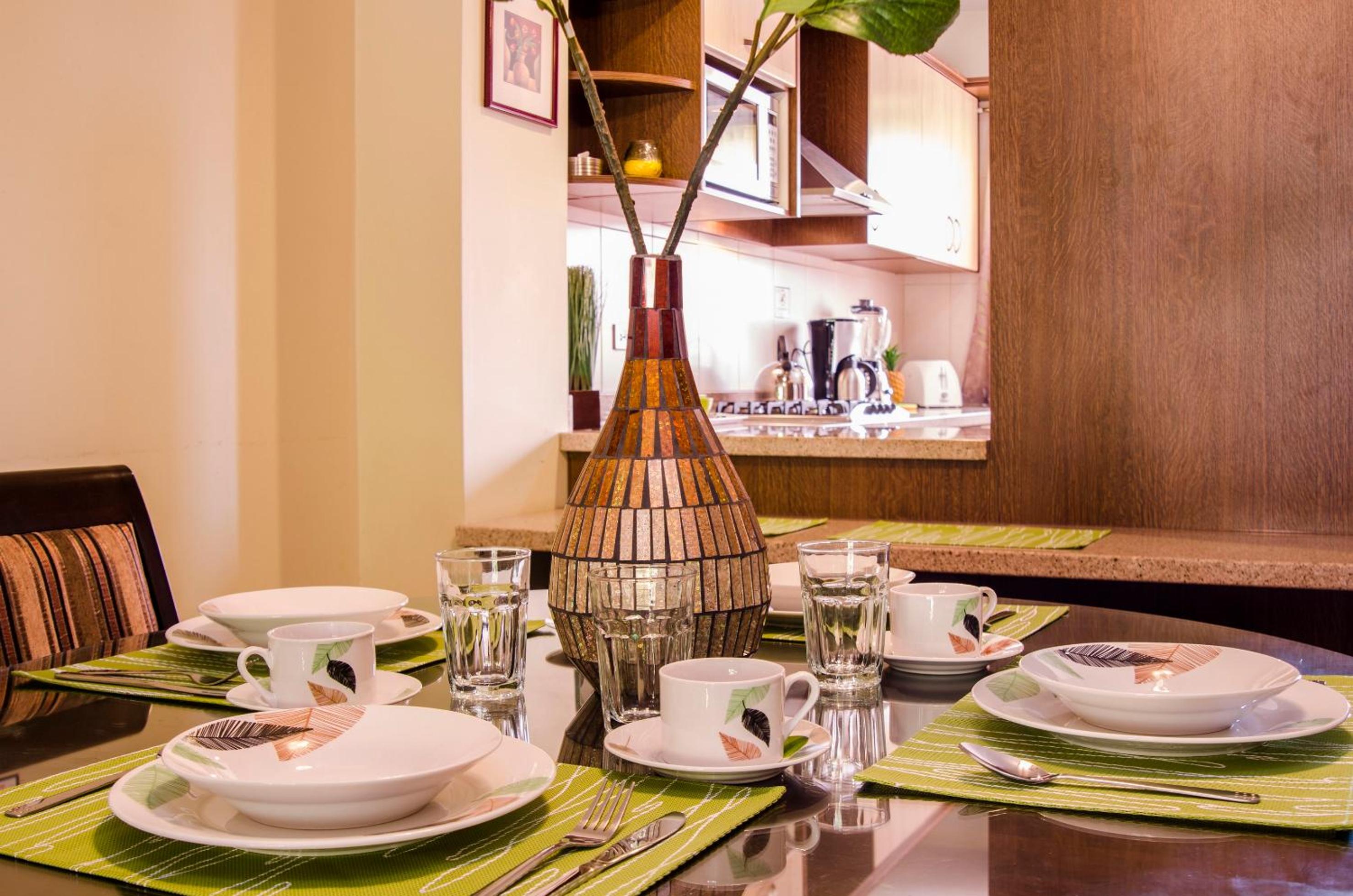 Family-Flexication-Friendly Villa, few steps from Eagle Beach