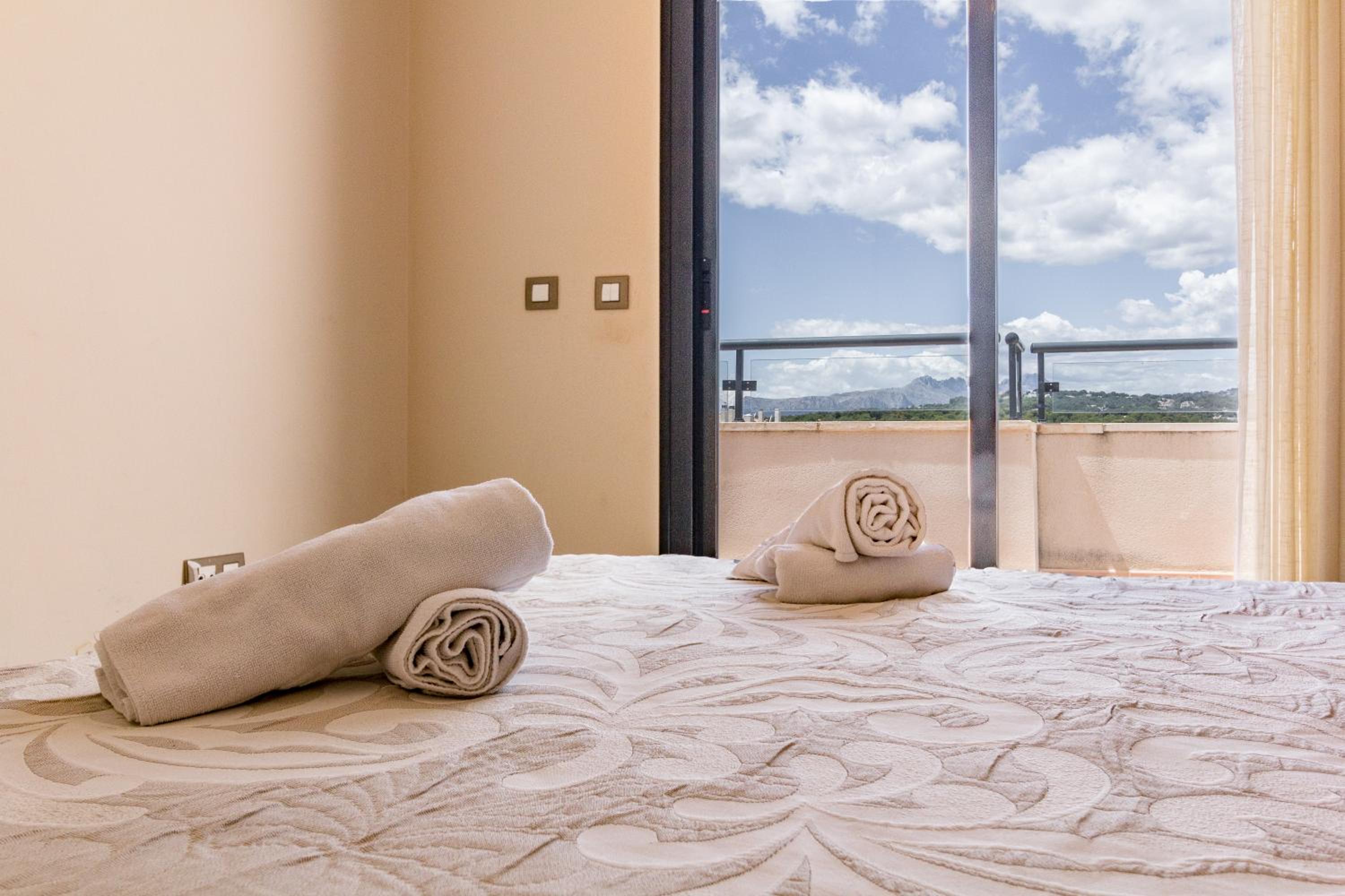 Calamora I by Sun & Sea Homes