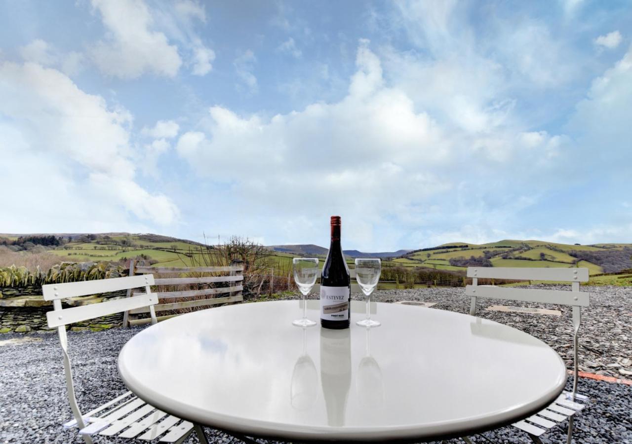 3 Bed in Machynlleth oc-bow40 view 2