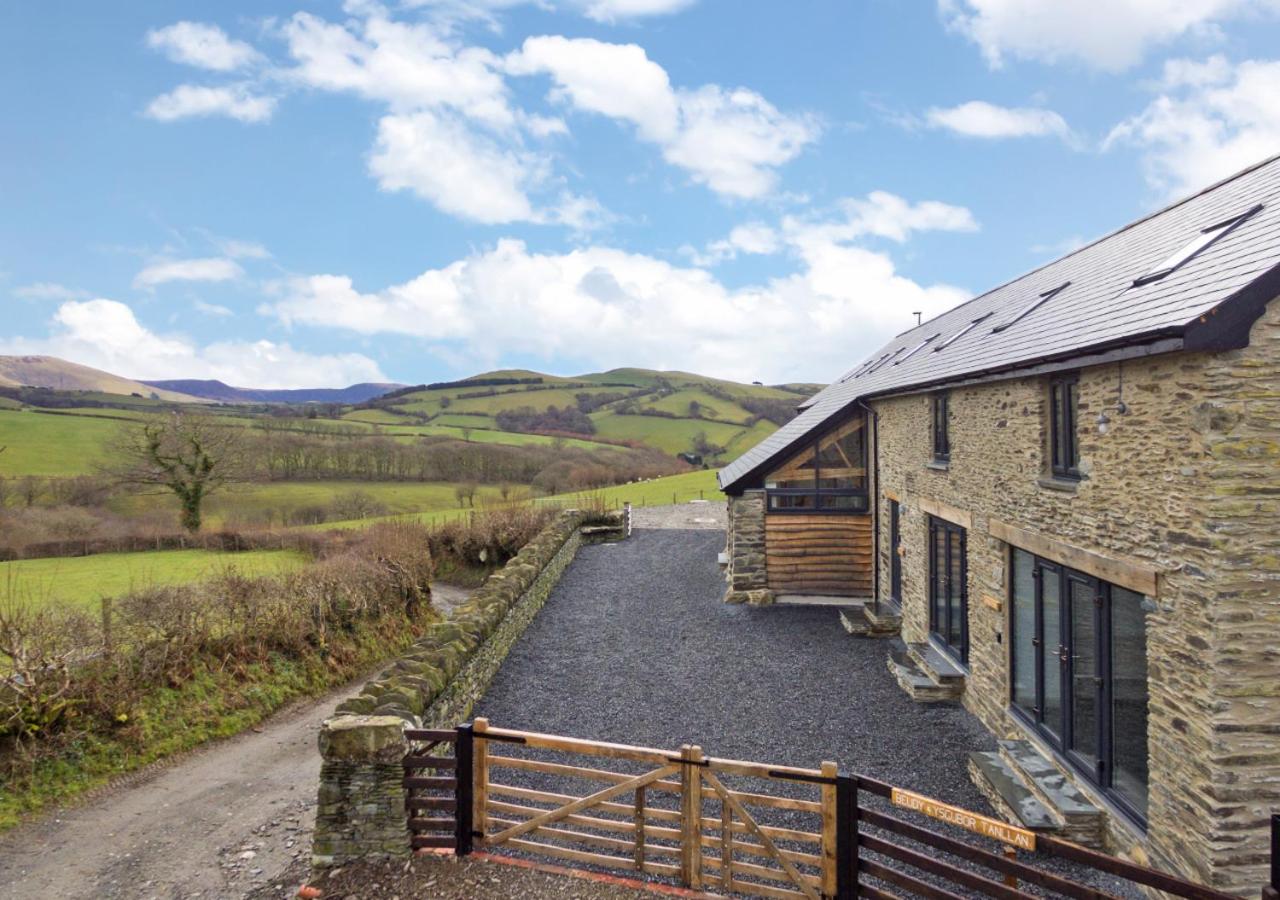 3 Bed in Machynlleth oc-bow40 view 3