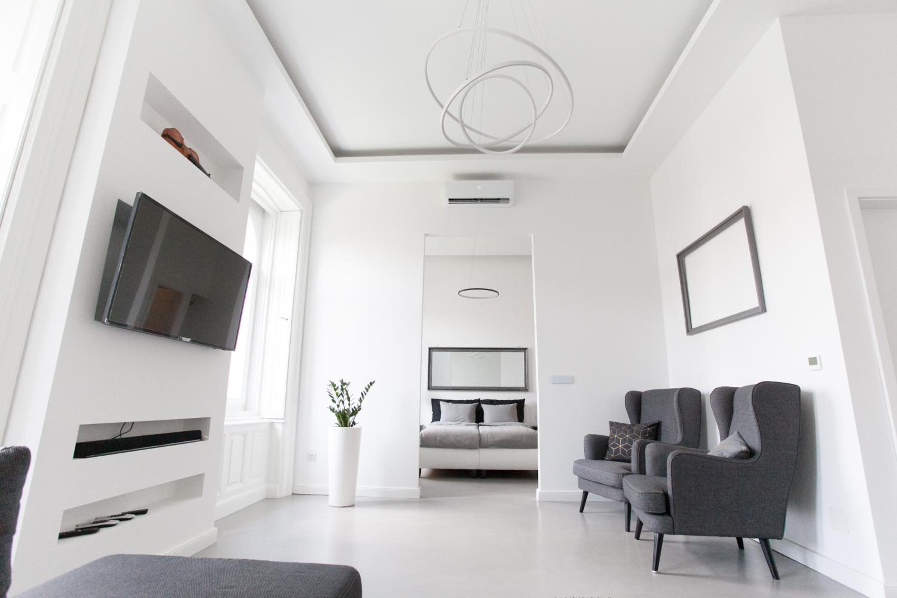 Grand Loft Design view 2