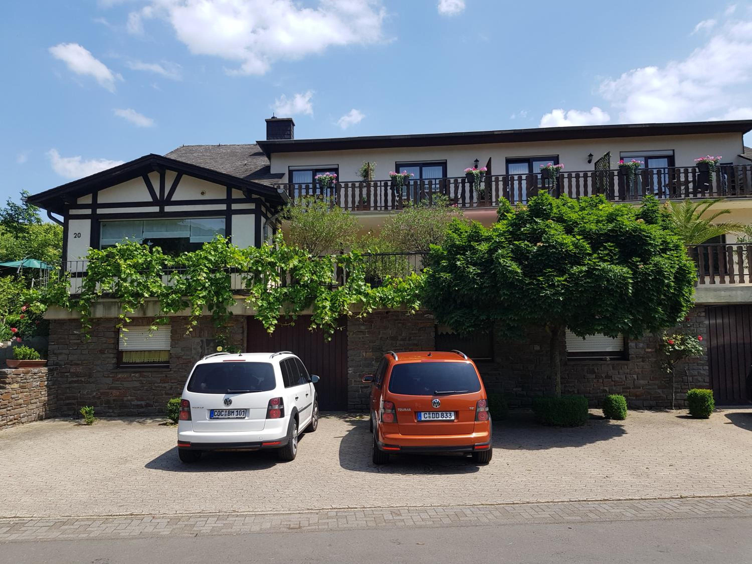 Weingut Erich Serwazi