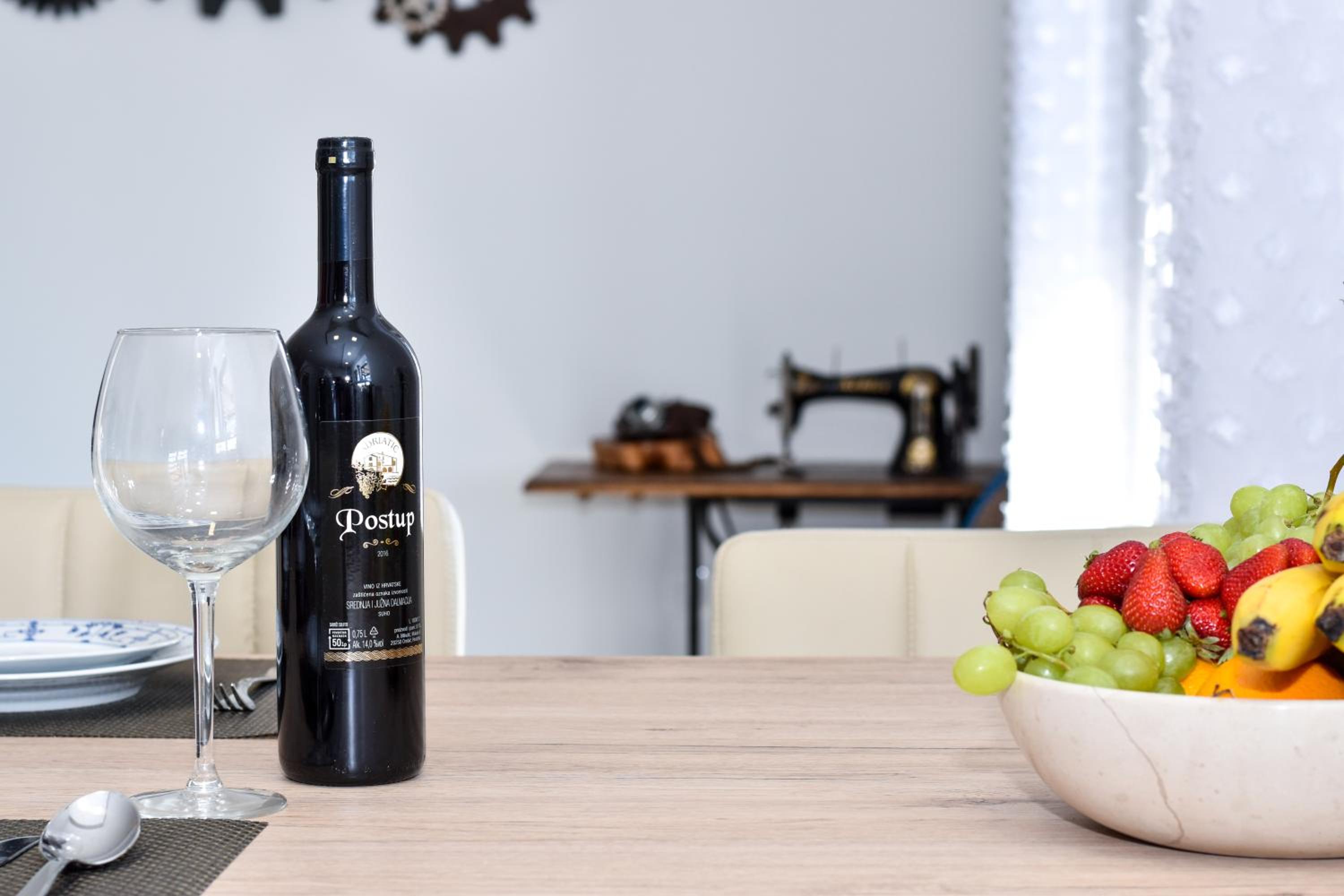 Photo 18