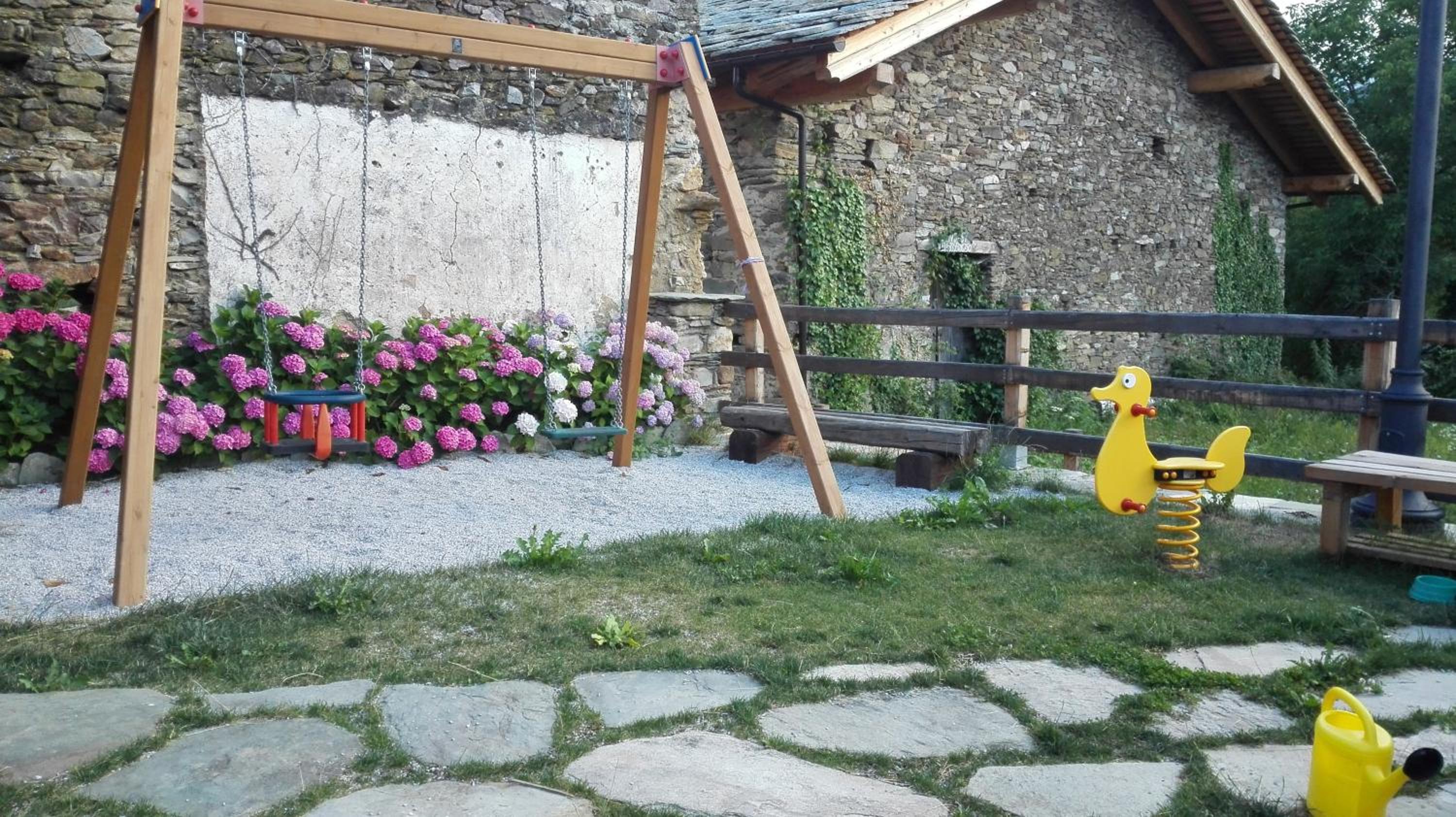 Photo 33