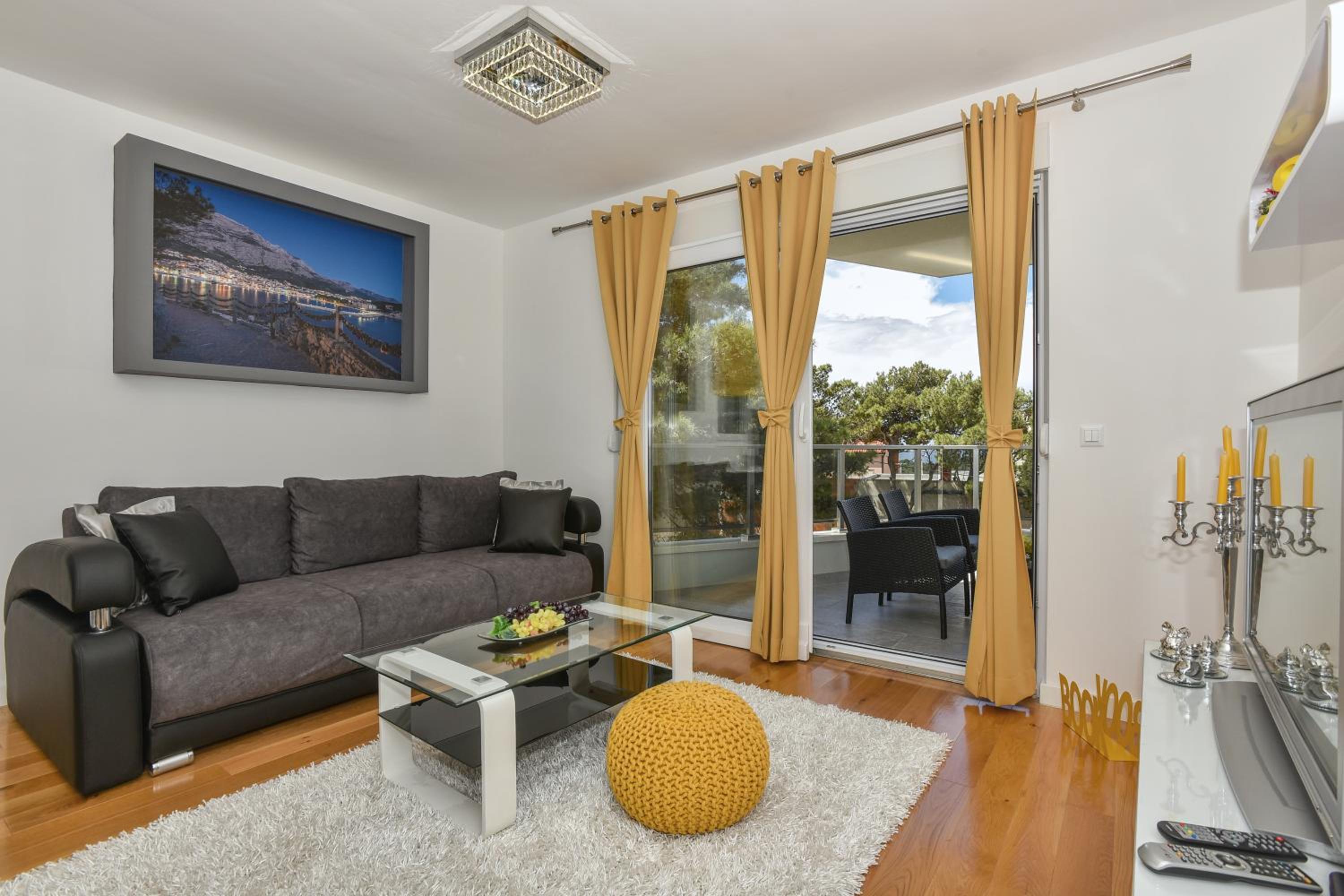 Apartment Đaninovica I view 3