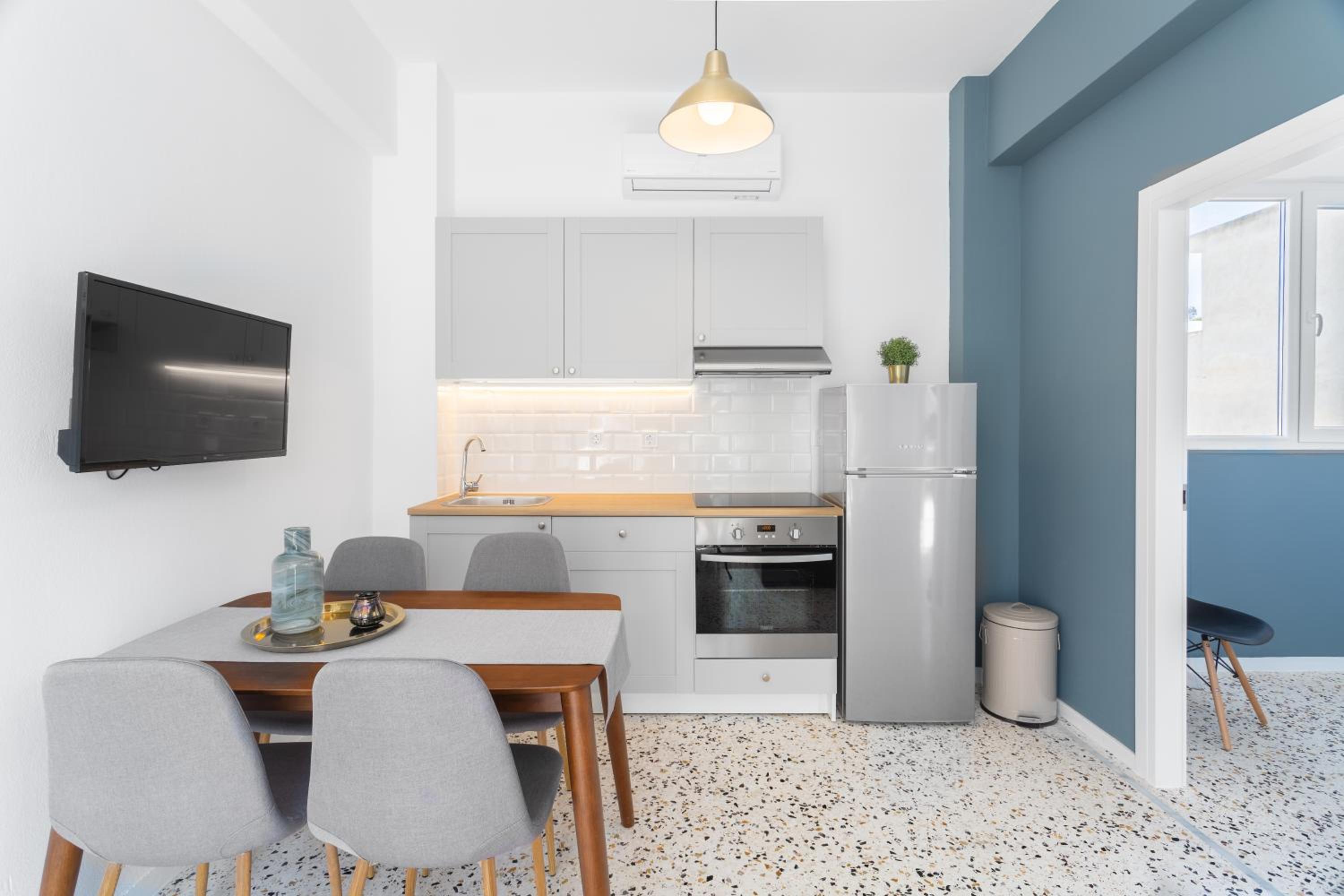 Downtown Boutique Apartments Acropolis View