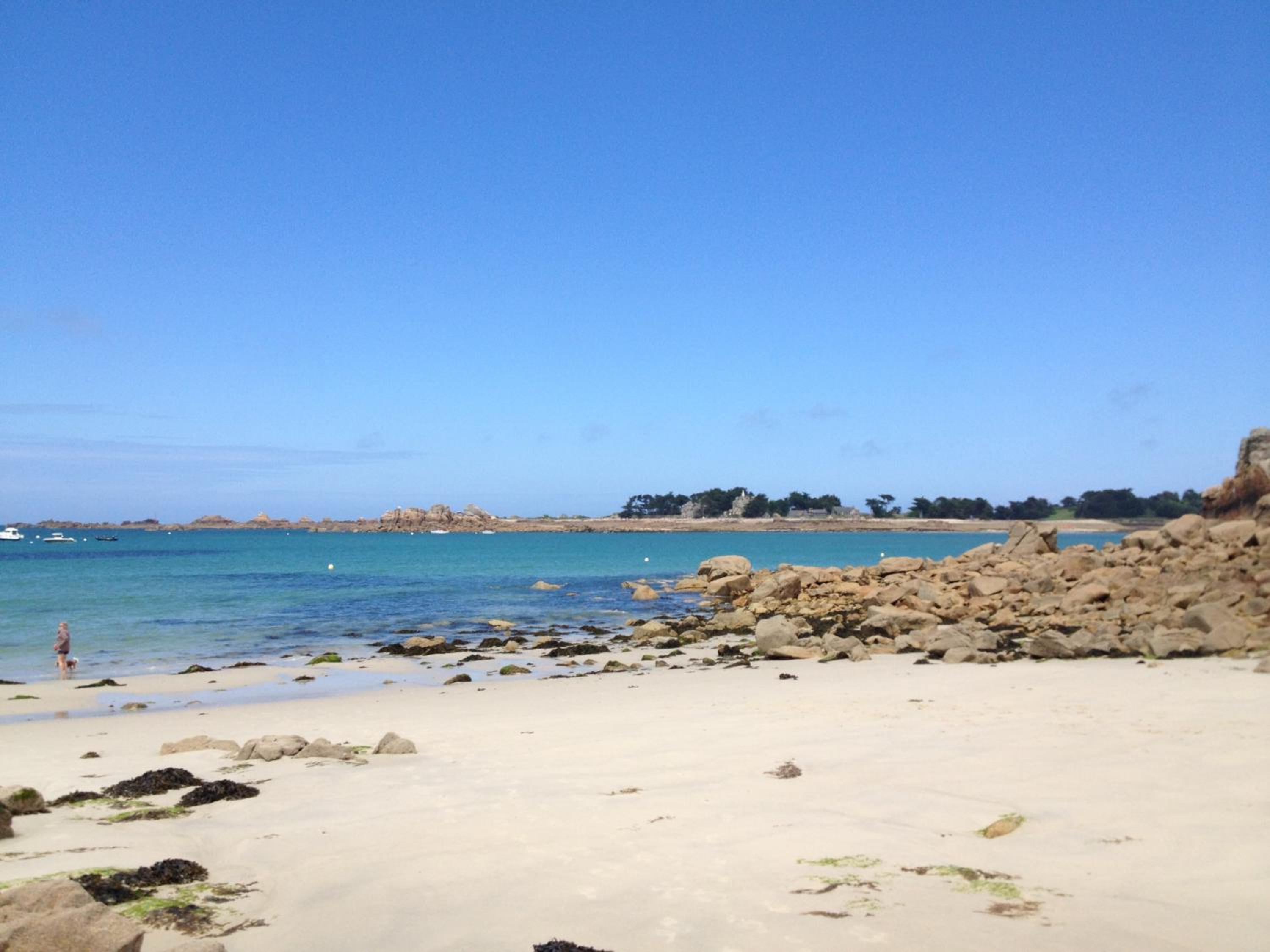 Aux Perderies view 5