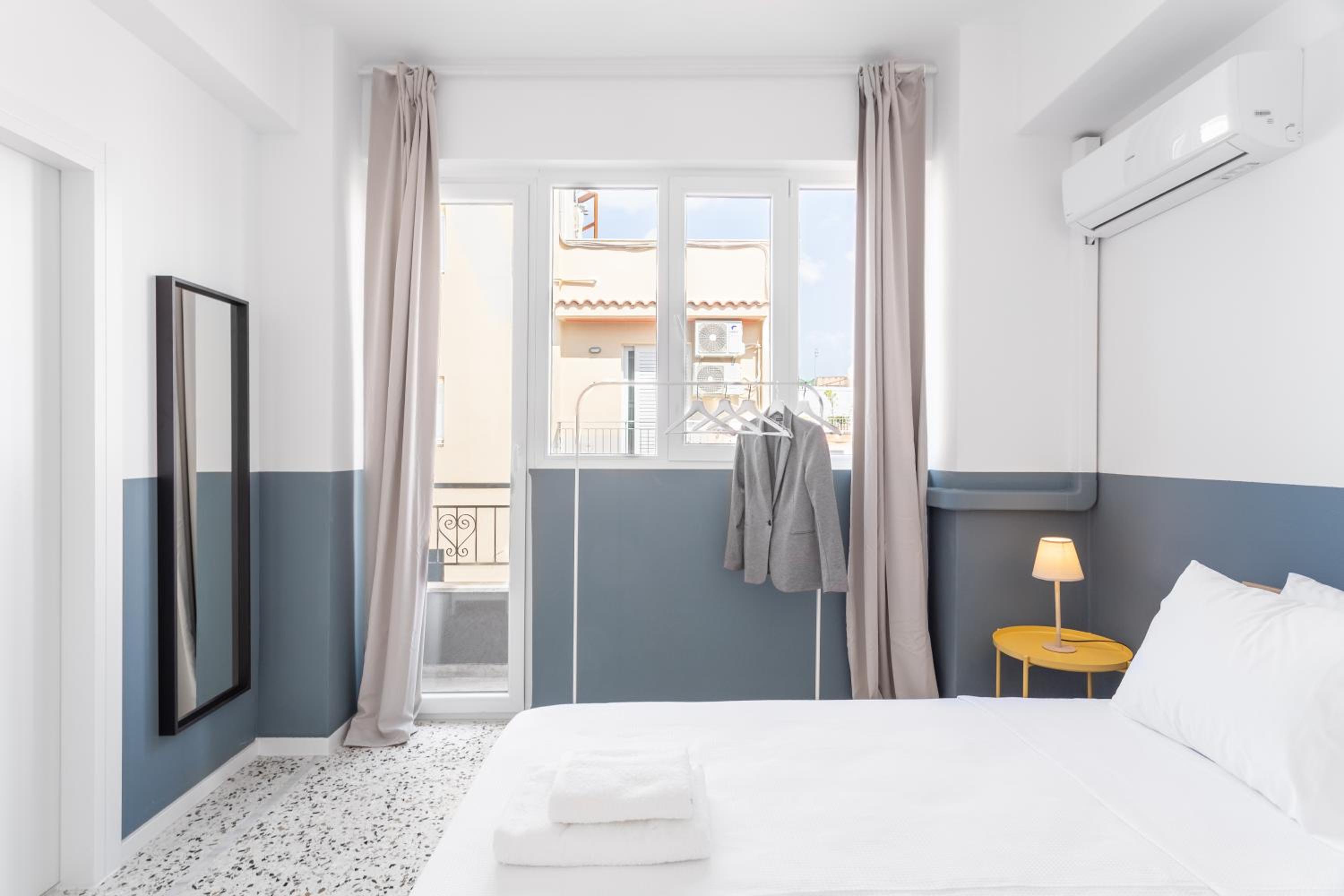 Downtown Boutique Apartments Acropolis View